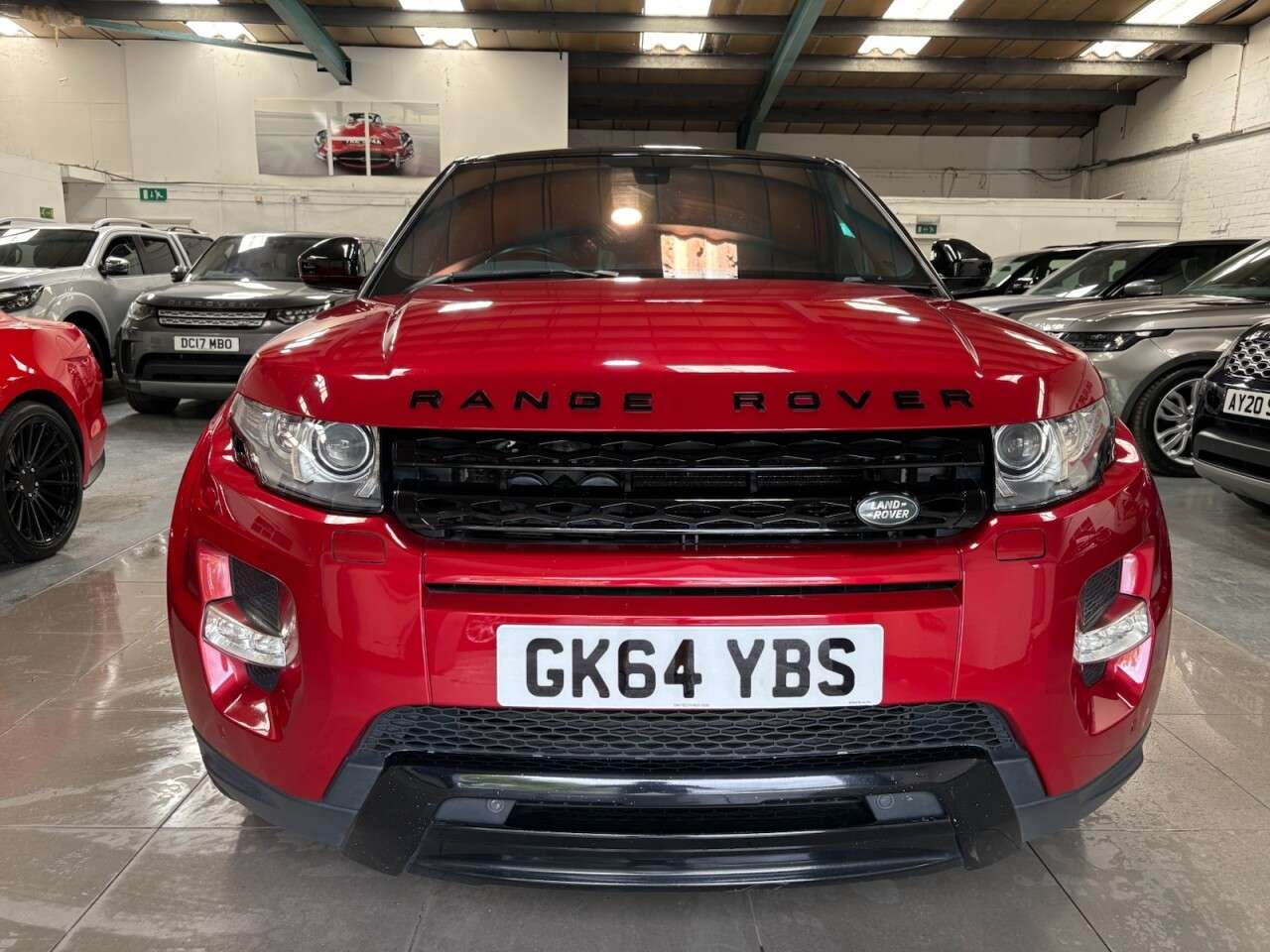 A 2014 LAND ROVER RANGE ROVER EVOQUE 2.2 SD4 Dynamic SUV 5dr Diesel Auto 4WD Euro 5 (s/s) (190 ps) A 2014 LAND ROVER RANGE ROVER EVOQUE 2.2 SD4 Dynamic SUV 5dr Diesel Auto 4WD Euro 5 (s/s) (190 ps)