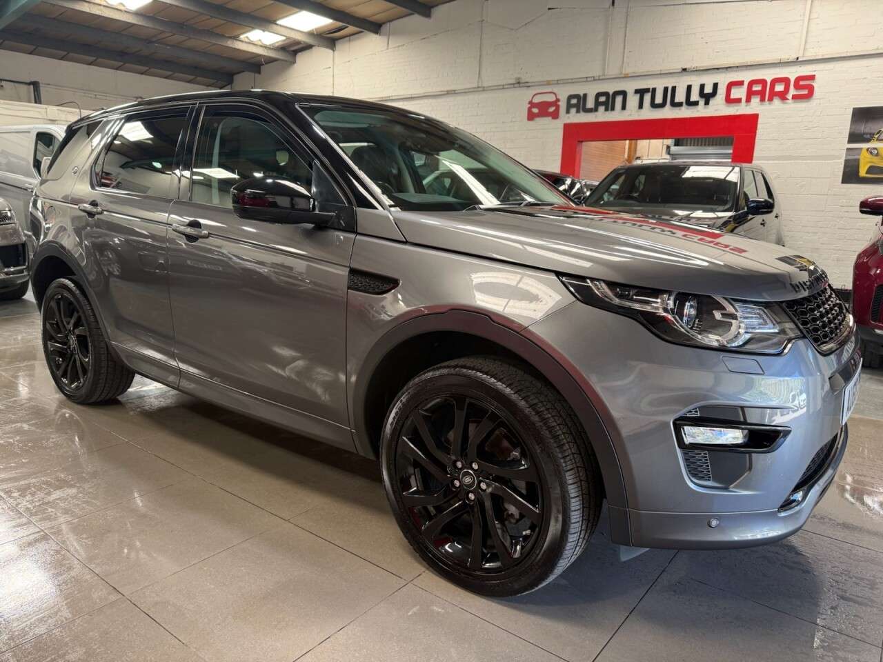 A 2018 LAND ROVER DISCOVERY SPORT 2.0 Si4 HSE SUV 5dr Petrol Auto 4WD Euro 6 (s/s) (240 ps) FULL LAND ROVER S A 2018 LAND ROVER DISCOVERY SPORT 2.0 Si4 HSE SUV 5dr Petrol Auto 4WD Euro 6 (s/s) (240 ps) FULL LAND ROVER S