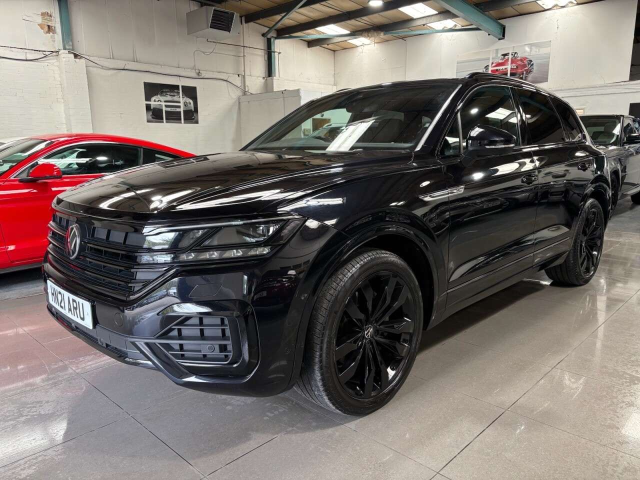 A 2021 VOLKSWAGEN TOUAREG 3.0 TDI V6 Black Edition SUV 5dr Diesel Tiptronic 4Motion Euro 6 (s/s) (286 A 2021 VOLKSWAGEN TOUAREG 3.0 TDI V6 Black Edition SUV 5dr Diesel Tiptronic 4Motion Euro 6 (s/s) (286