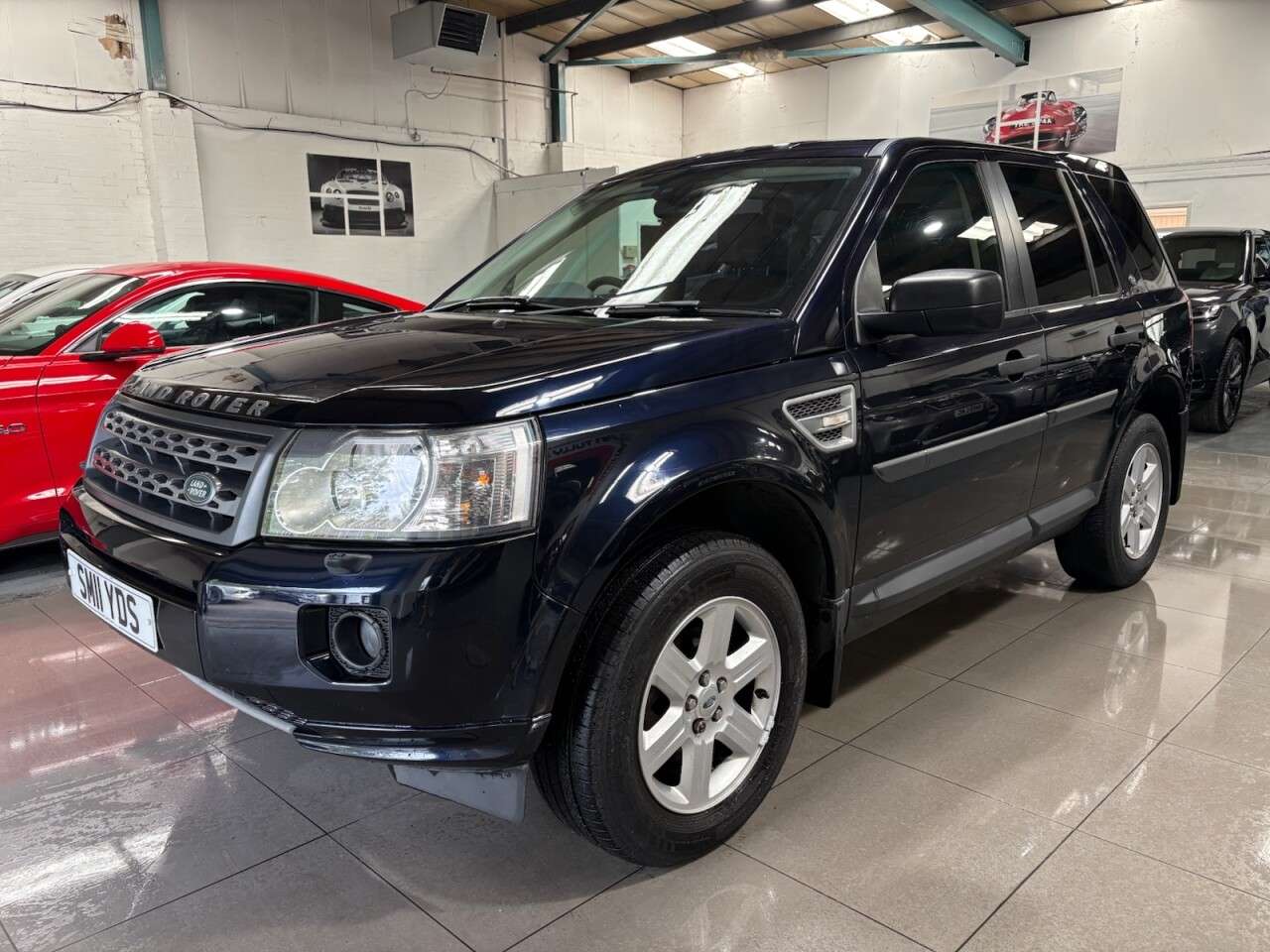 A 2011 LAND ROVER FREELANDER 2 2.2 TD4 GS SUV 5dr Diesel Manual 4WD Euro 5 (s/s) (150 ps) A 2011 LAND ROVER FREELANDER 2 2.2 TD4 GS SUV 5dr Diesel Manual 4WD Euro 5 (s/s) (150 ps)