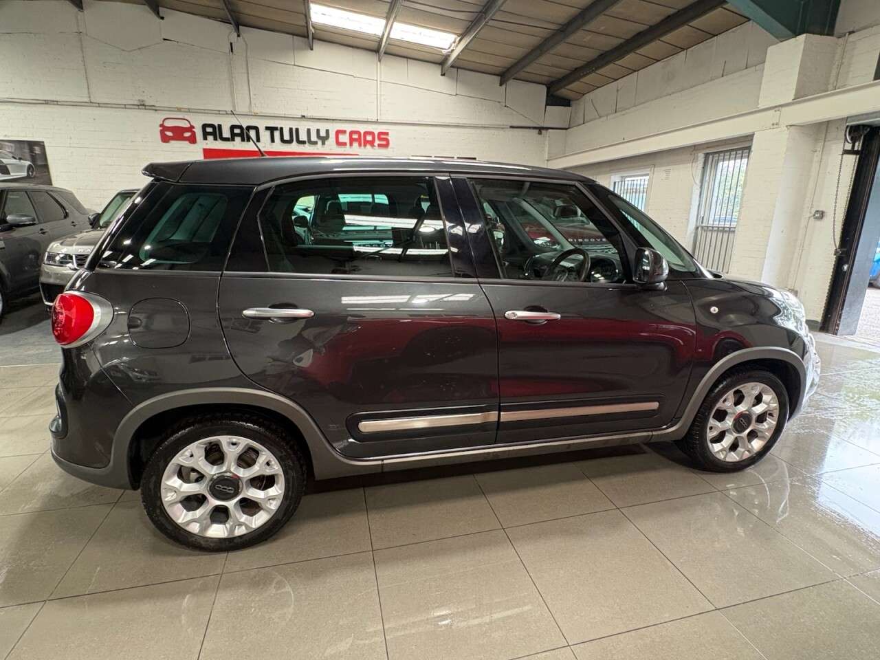 2014 FIAT 500L 2014 FIAT 500L