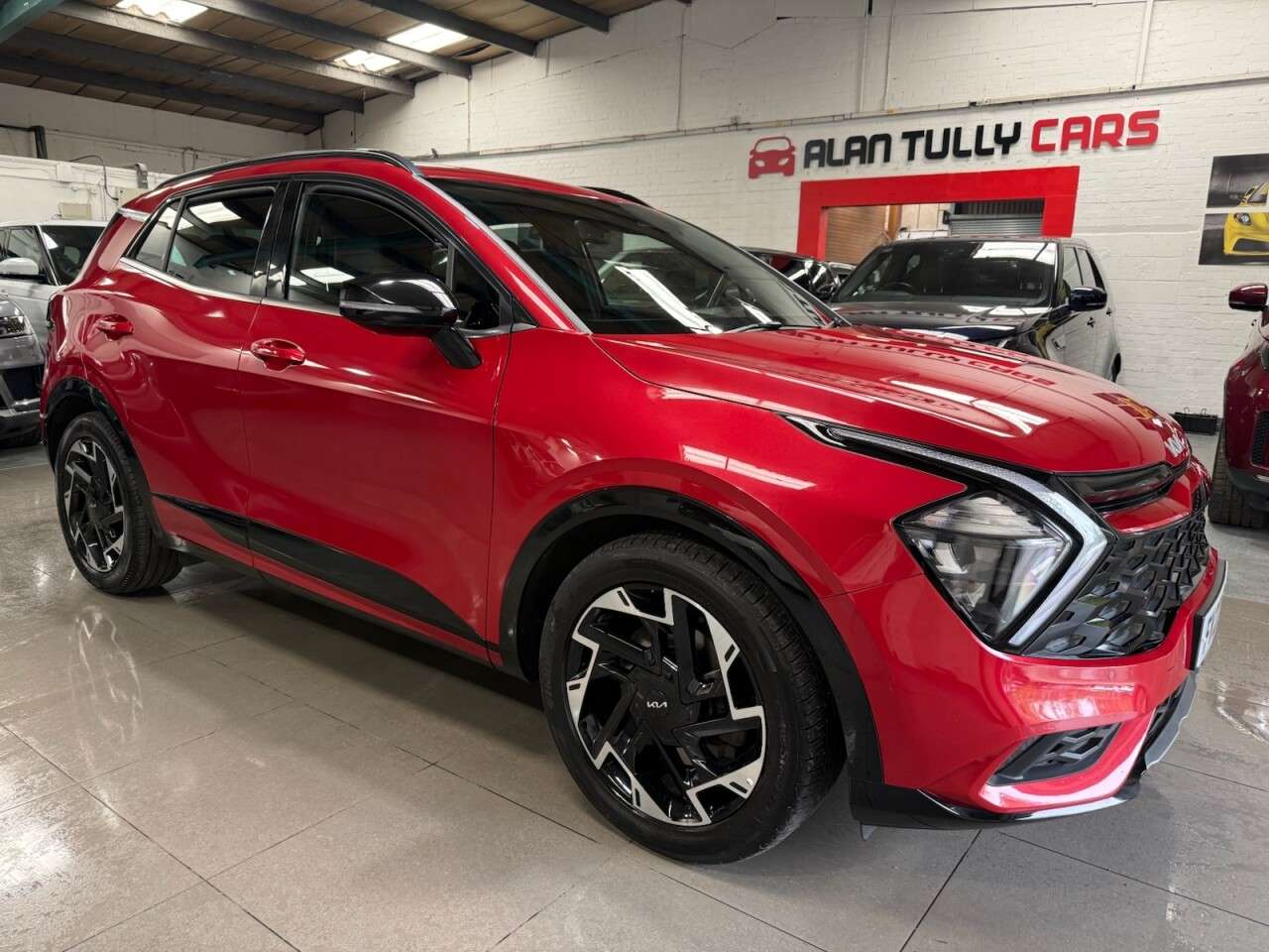 A 2022 KIA SPORTAGE 1.6 T-GDi MHEV GT-Line SUV 5dr Petrol Hybrid DCT Euro 6 (s/s) (148 bhp) A 2022 KIA SPORTAGE 1.6 T-GDi MHEV GT-Line SUV 5dr Petrol Hybrid DCT Euro 6 (s/s) (148 bhp)