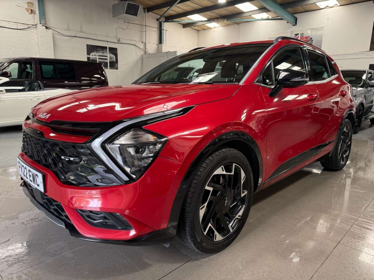A 2022 KIA SPORTAGE 1.6 T-GDi MHEV GT-Line SUV 5dr Petrol Hybrid DCT Euro 6 (s/s) (148 bhp) A 2022 KIA SPORTAGE 1.6 T-GDi MHEV GT-Line SUV 5dr Petrol Hybrid DCT Euro 6 (s/s) (148 bhp)