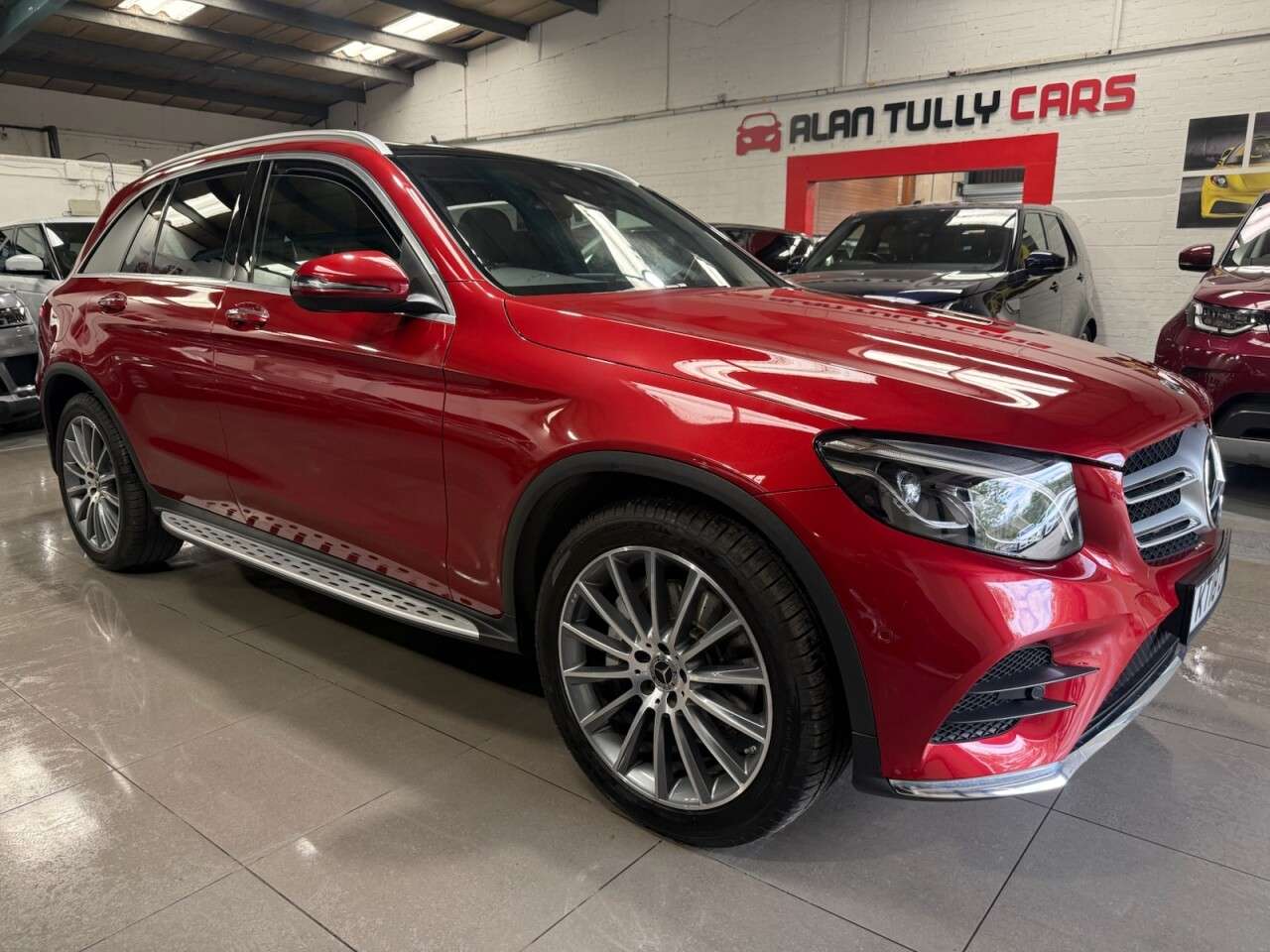 A 2018 MERCEDES-BENZ GLC 2.1 GLC220d AMG Line (Premium) SUV 5dr Diesel G-Tronic+ 4MATIC Euro 6 (s/s) A 2018 MERCEDES-BENZ GLC 2.1 GLC220d AMG Line (Premium) SUV 5dr Diesel G-Tronic+ 4MATIC Euro 6 (s/s)