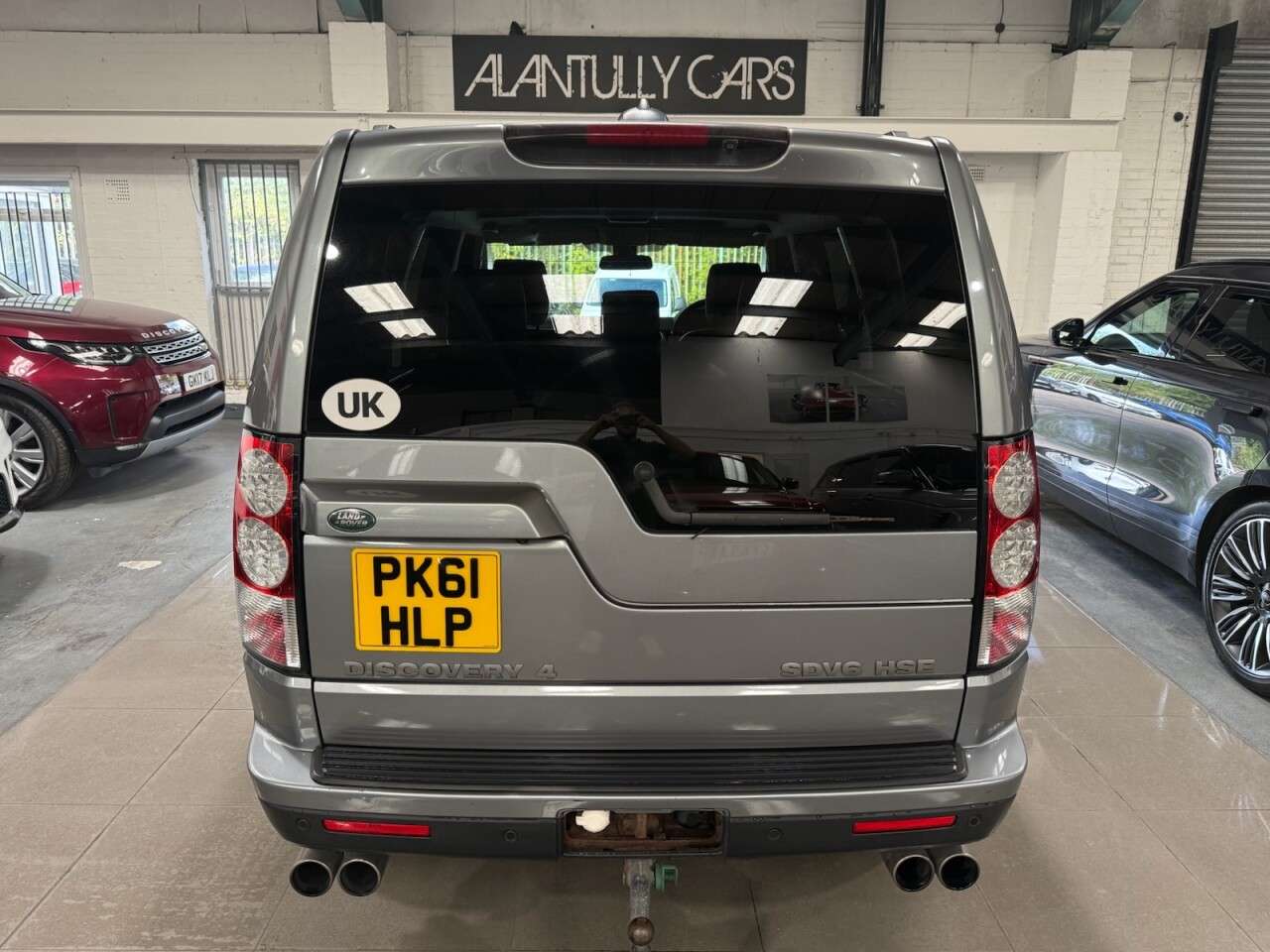 A 2011 LAND ROVER DISCOVERY 4 3.0 SD V6 HSE SUV 5dr Diesel Auto 4WD Euro 5 (255 bhp) A 2011 LAND ROVER DISCOVERY 4 3.0 SD V6 HSE SUV 5dr Diesel Auto 4WD Euro 5 (255 bhp)