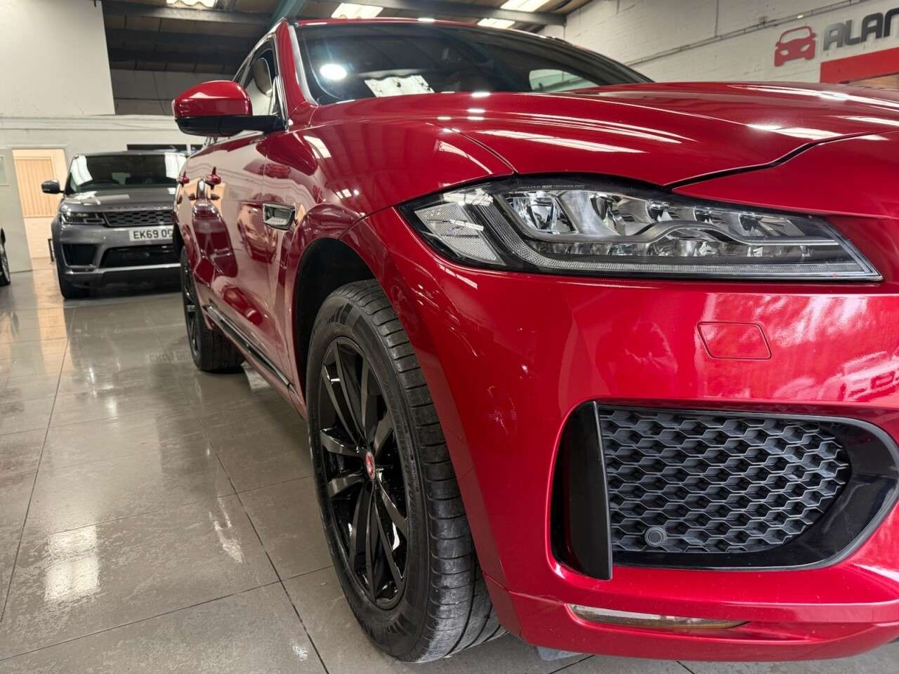 2016 JAGUAR F-PACE 2016 JAGUAR F-PACE
