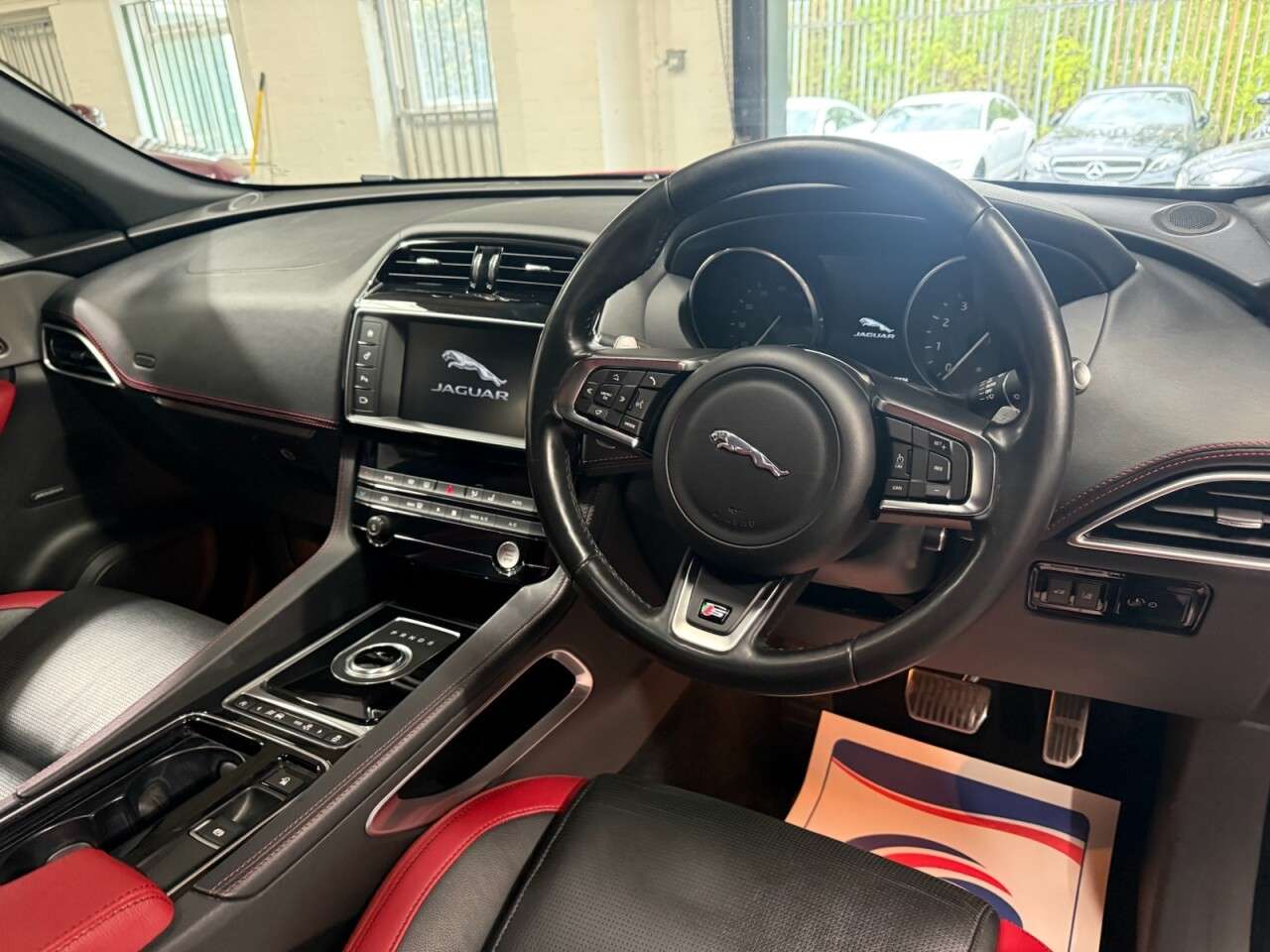 2016 JAGUAR F-PACE 2016 JAGUAR F-PACE