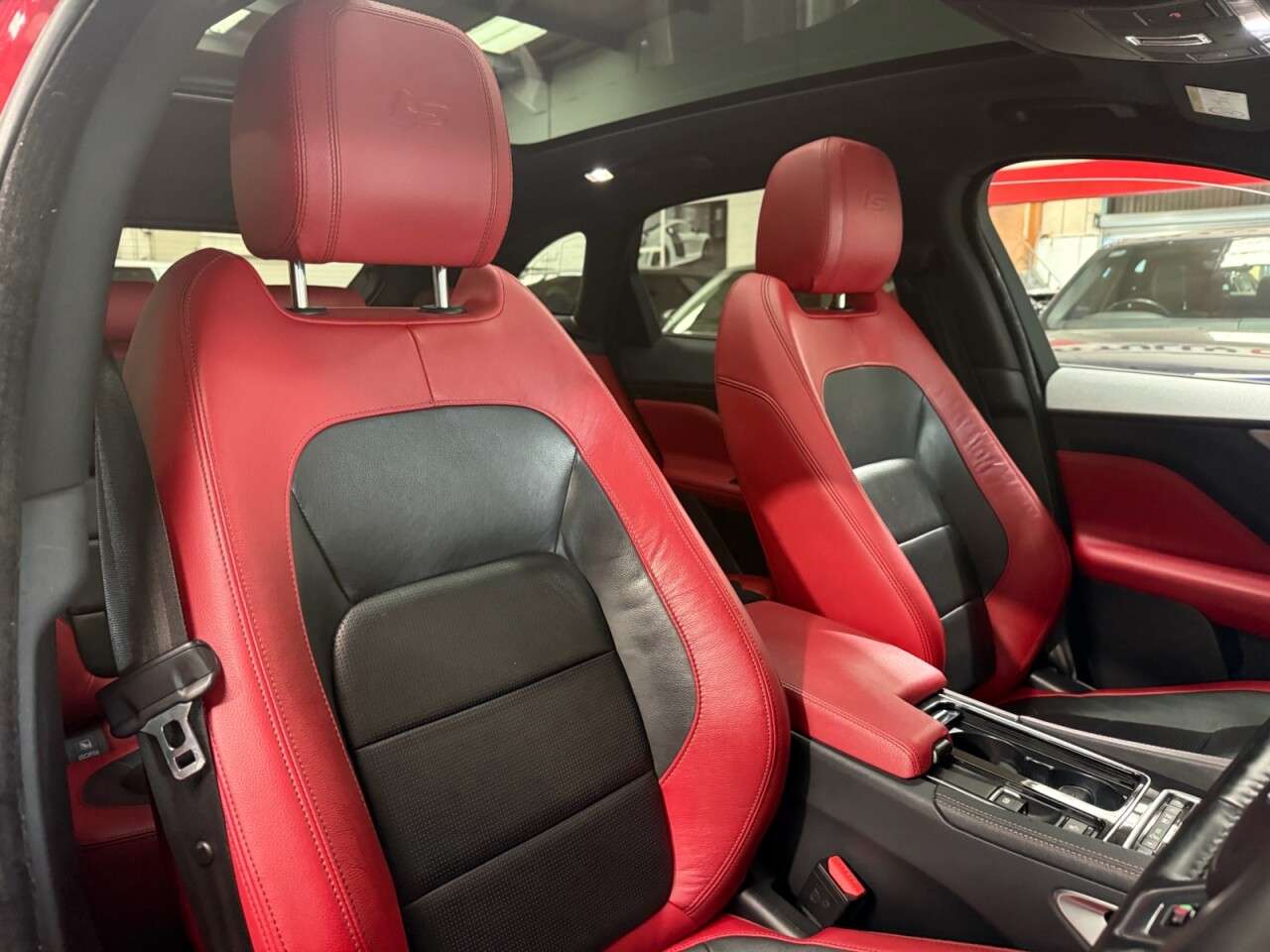 2016 JAGUAR F-PACE 2016 JAGUAR F-PACE