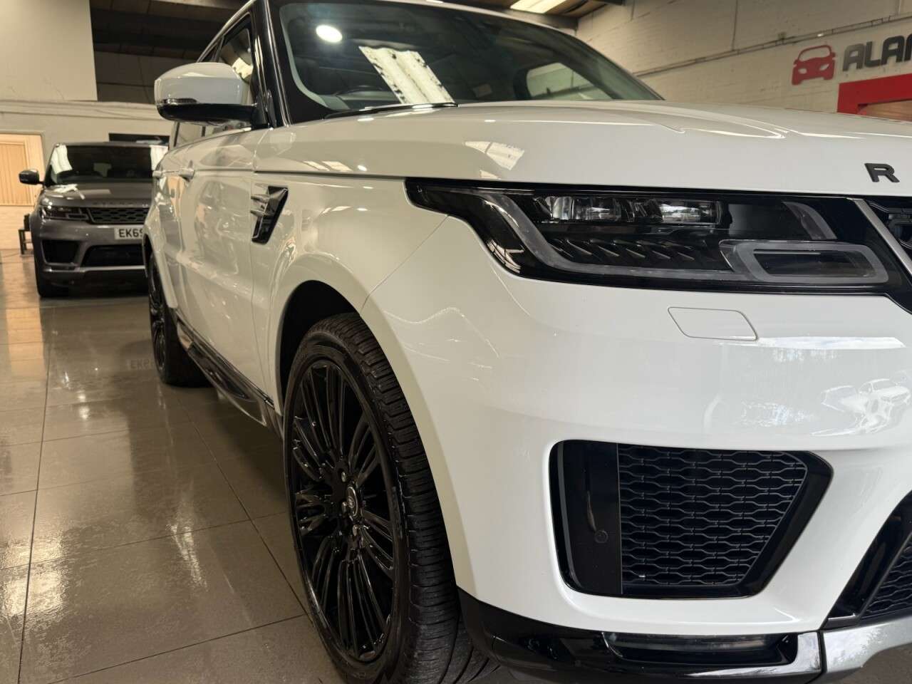 2019 LAND ROVER RANGE ROVER SPORT 2019 LAND ROVER RANGE ROVER SPORT