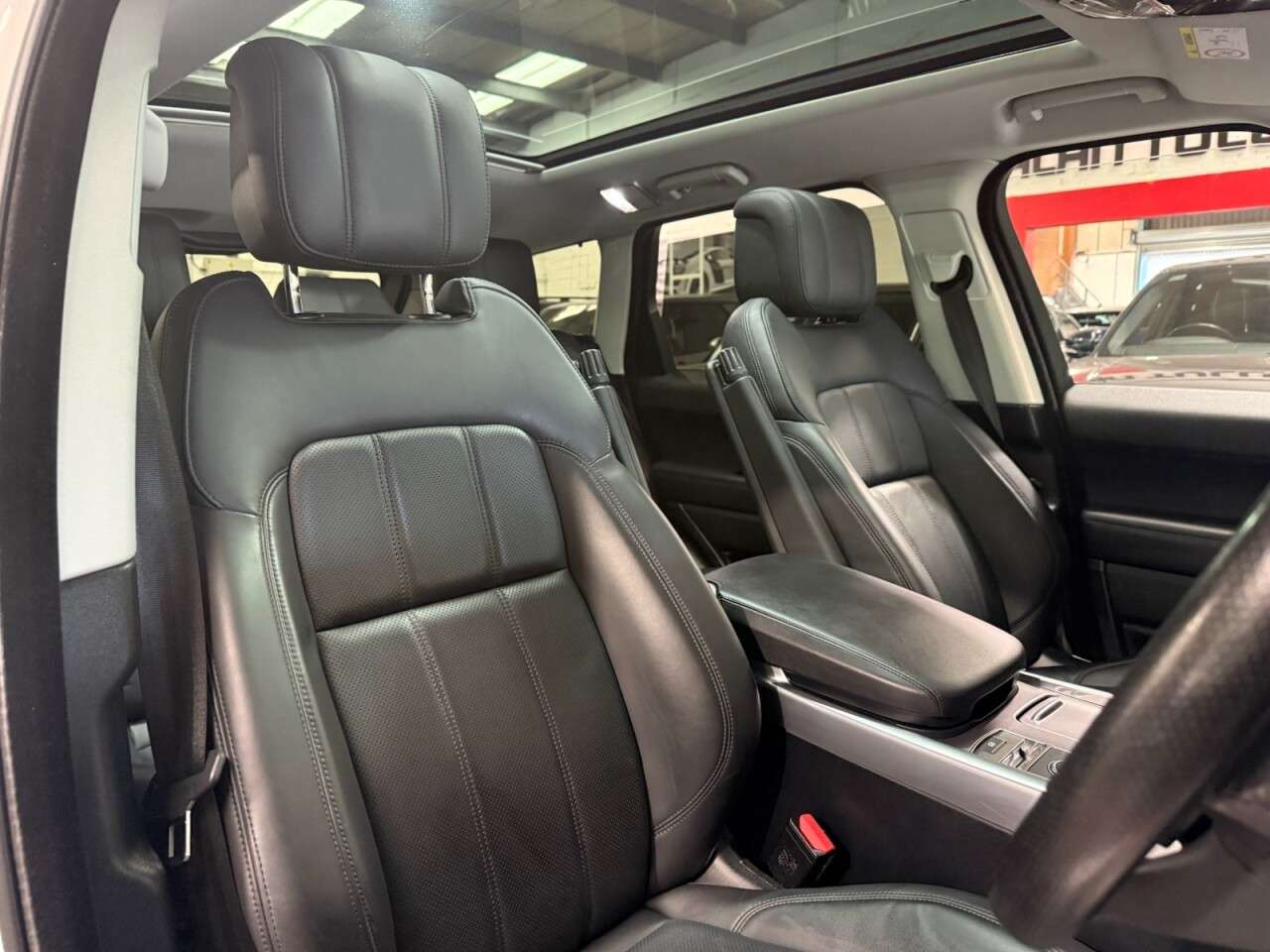 2019 LAND ROVER RANGE ROVER SPORT 2019 LAND ROVER RANGE ROVER SPORT