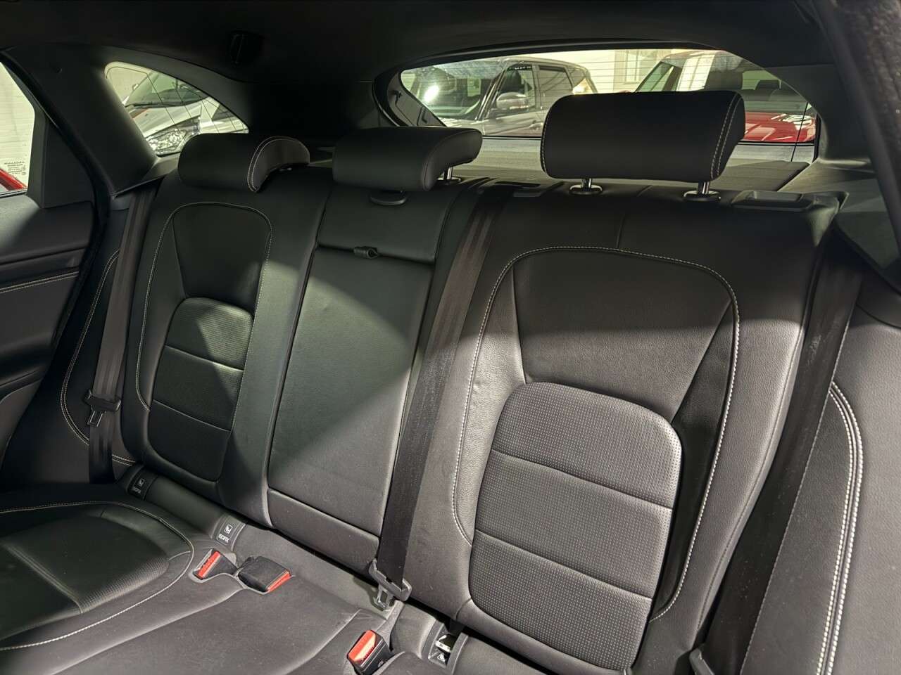 2018 JAGUAR F-PACE 2018 JAGUAR F-PACE