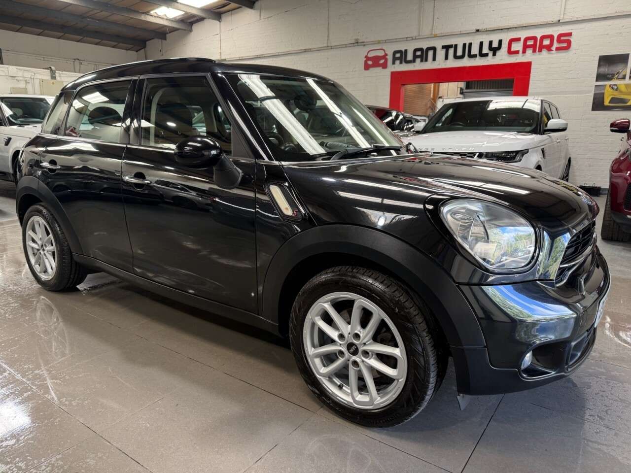 A 2015 MINI COUNTRYMAN 2.0 Cooper SD SUV 5dr Diesel Manual Euro 5 (s/s) (143 ps) A 2015 MINI COUNTRYMAN 2.0 Cooper SD SUV 5dr Diesel Manual Euro 5 (s/s) (143 ps)
