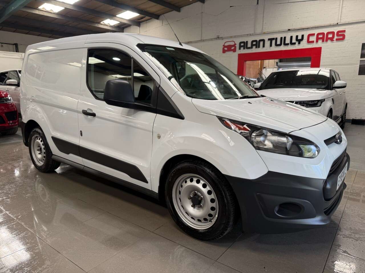 A 2018 FORD TRANSIT CONNECT 1.5 TDCi 200 Panel Van 5dr Diesel Manual L1 H1 (120 g/km, 74 bhp) A 2018 FORD TRANSIT CONNECT 1.5 TDCi 200 Panel Van 5dr Diesel Manual L1 H1 (120 g/km, 74 bhp)