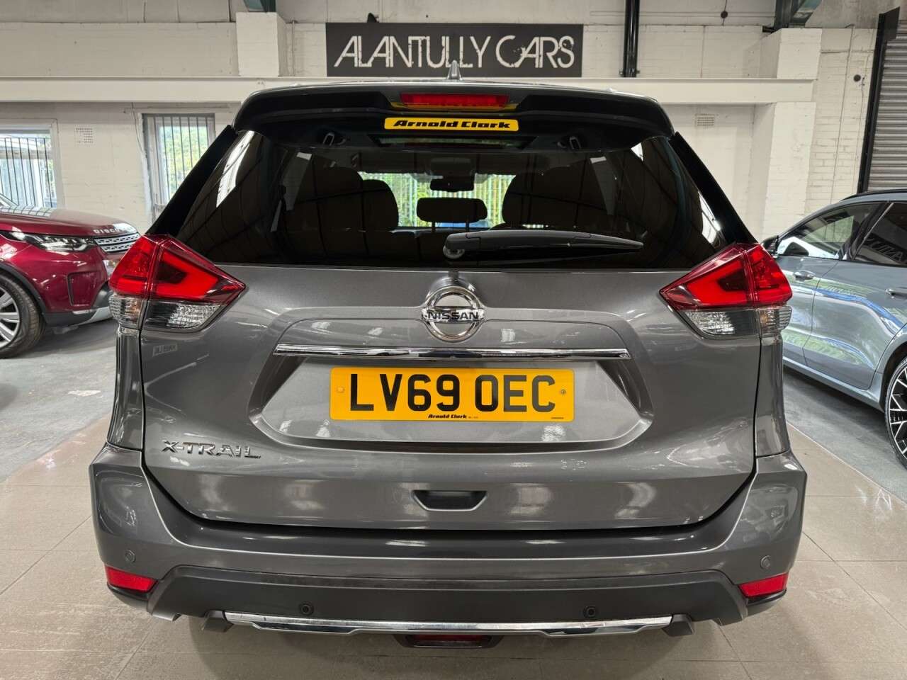 A 2020 NISSAN X-TRAIL 1.3 DIG-T N-Connecta SUV 5dr Petrol DCT Auto Euro 6 (s/s) (160 ps) A 2020 NISSAN X-TRAIL 1.3 DIG-T N-Connecta SUV 5dr Petrol DCT Auto Euro 6 (s/s) (160 ps)