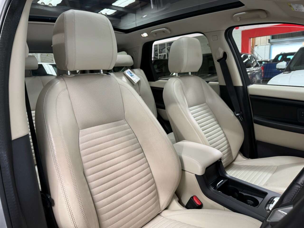2018 LAND ROVER DISCOVERY SPORT 2018 LAND ROVER DISCOVERY SPORT