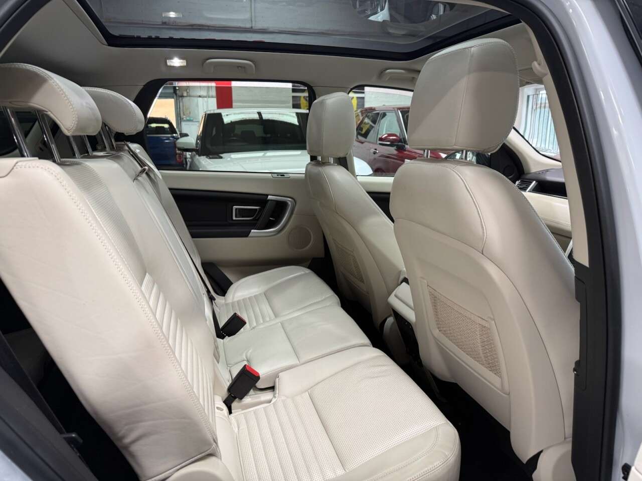 2018 LAND ROVER DISCOVERY SPORT 2018 LAND ROVER DISCOVERY SPORT