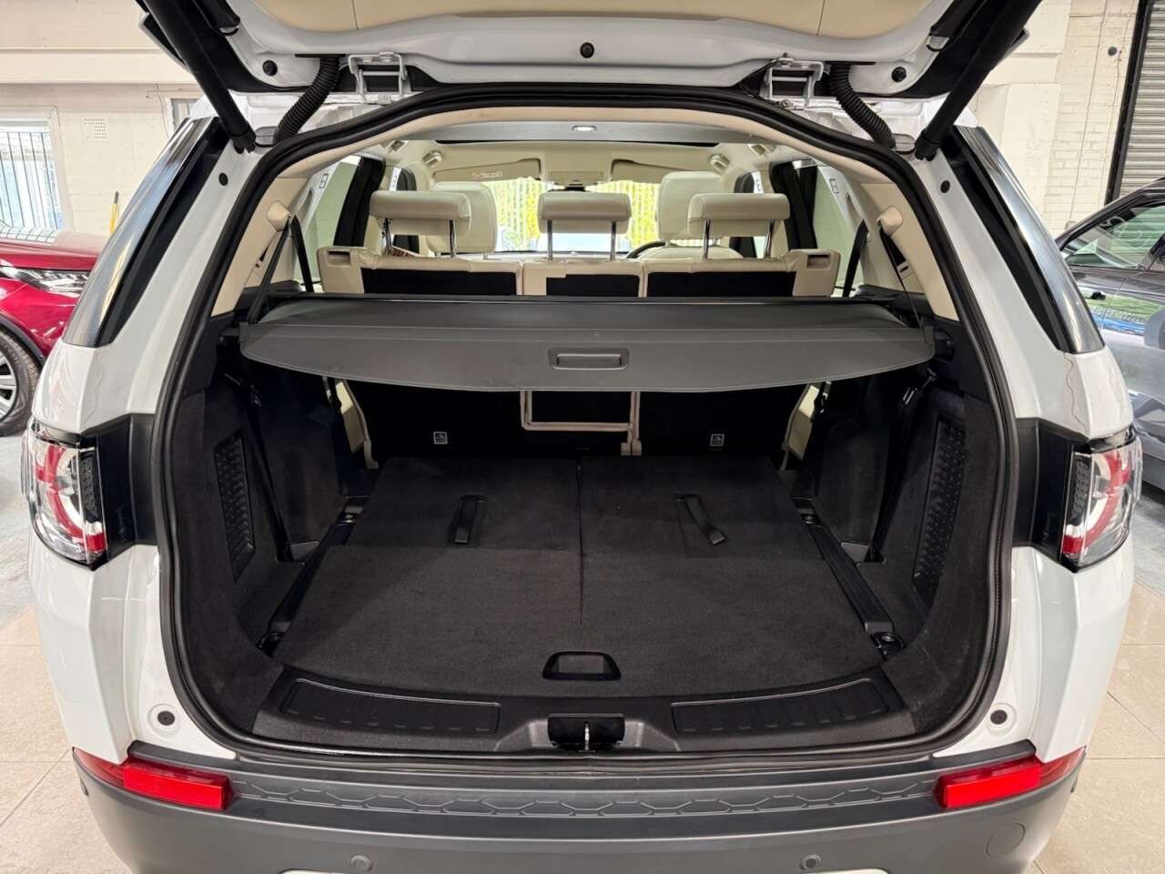 2018 LAND ROVER DISCOVERY SPORT 2018 LAND ROVER DISCOVERY SPORT