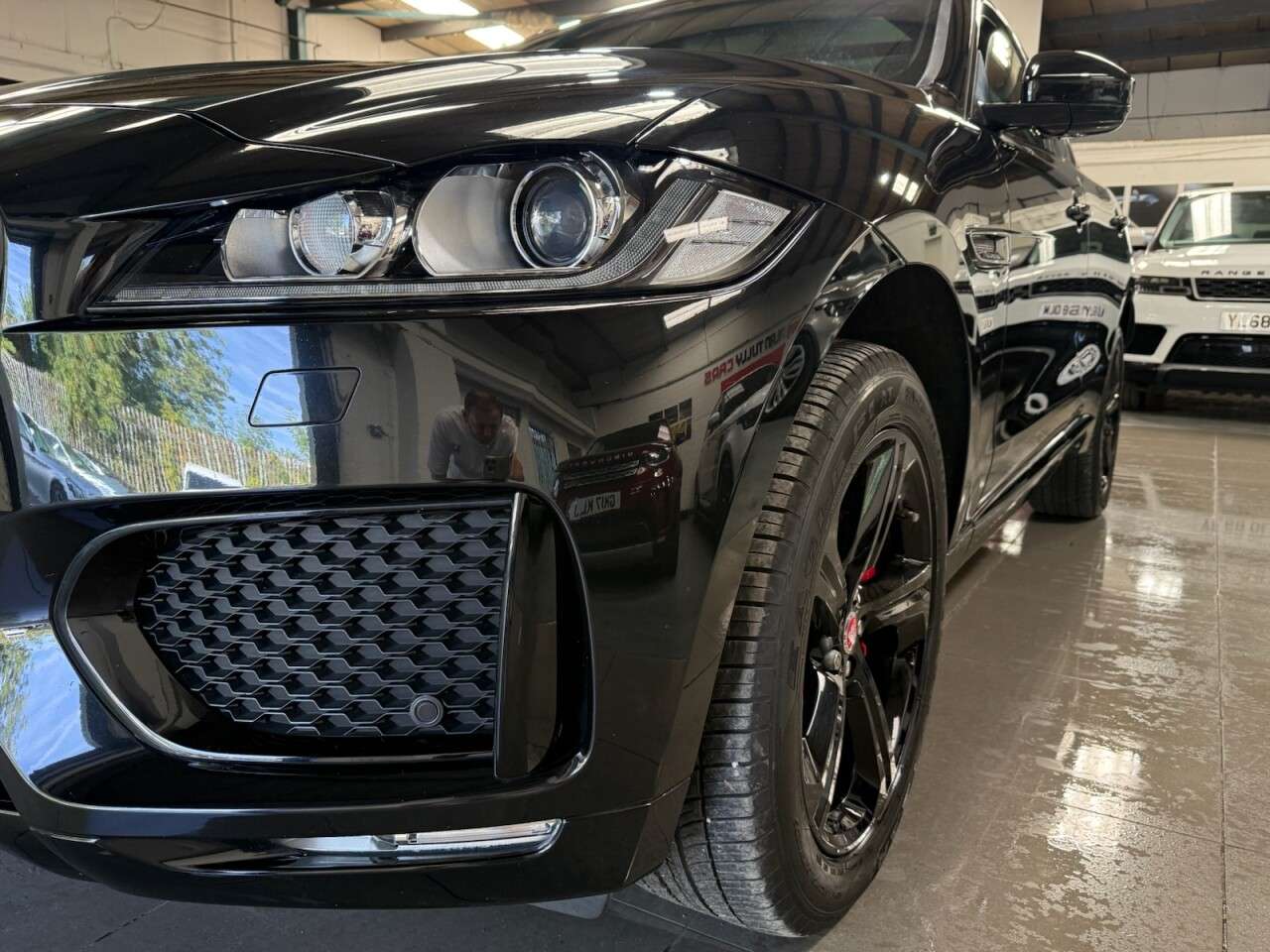 2018 JAGUAR F-PACE 2018 JAGUAR F-PACE
