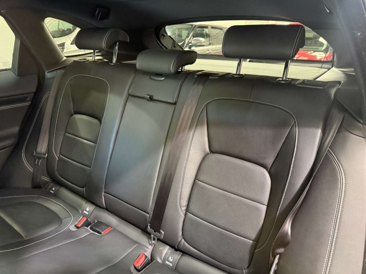 2018 JAGUAR F-PACE 2018 JAGUAR F-PACE