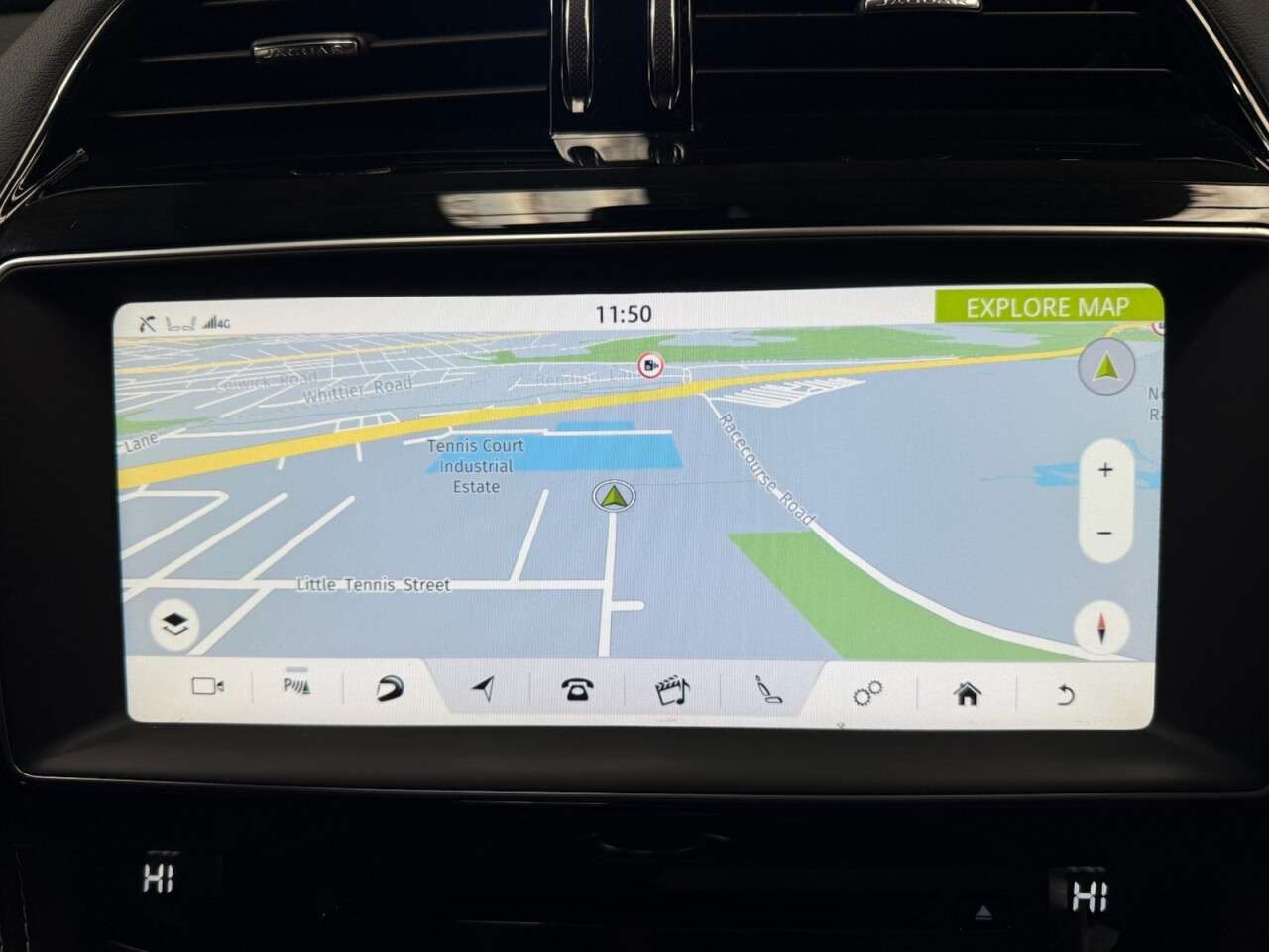 2018 JAGUAR F-PACE 2018 JAGUAR F-PACE