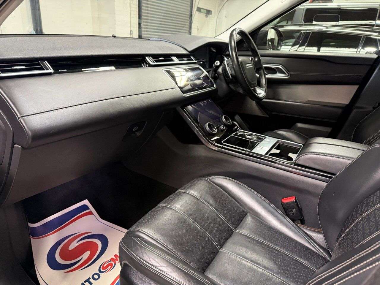 2018 LAND ROVER RANGE ROVER VELAR 2018 LAND ROVER RANGE ROVER VELAR