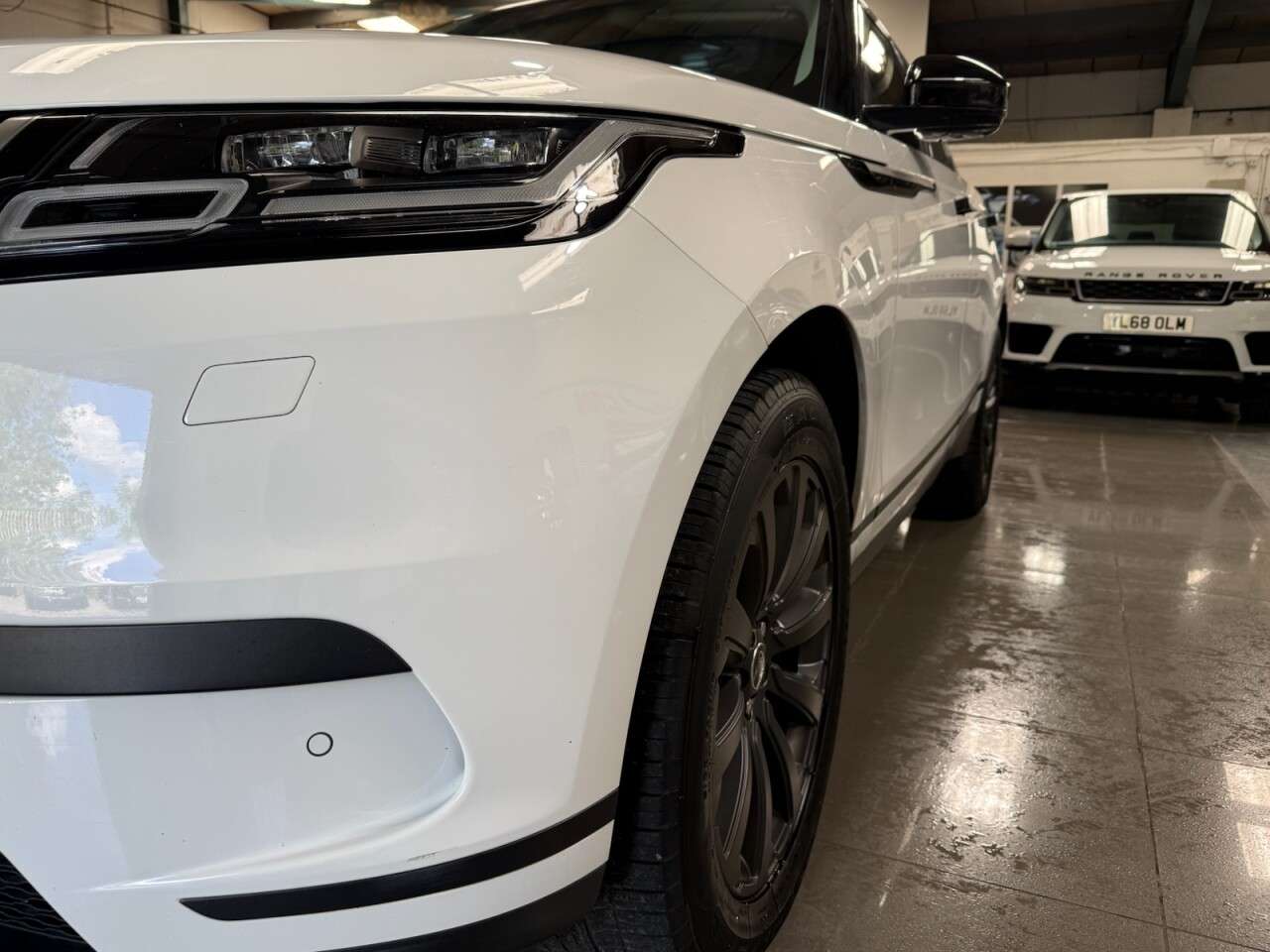2020 LAND ROVER RANGE ROVER VELAR 2020 LAND ROVER RANGE ROVER VELAR