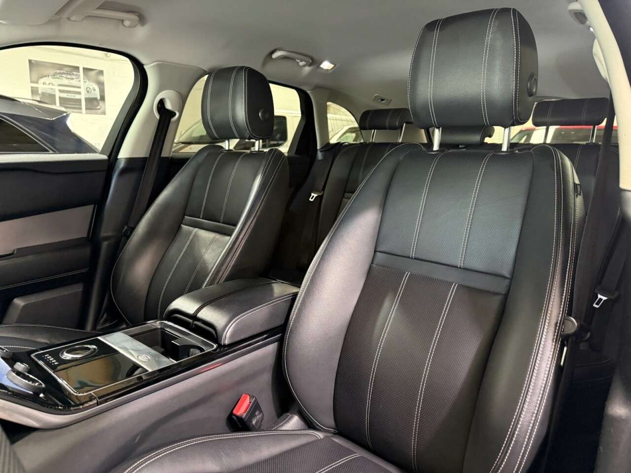 2020 LAND ROVER RANGE ROVER VELAR 2020 LAND ROVER RANGE ROVER VELAR