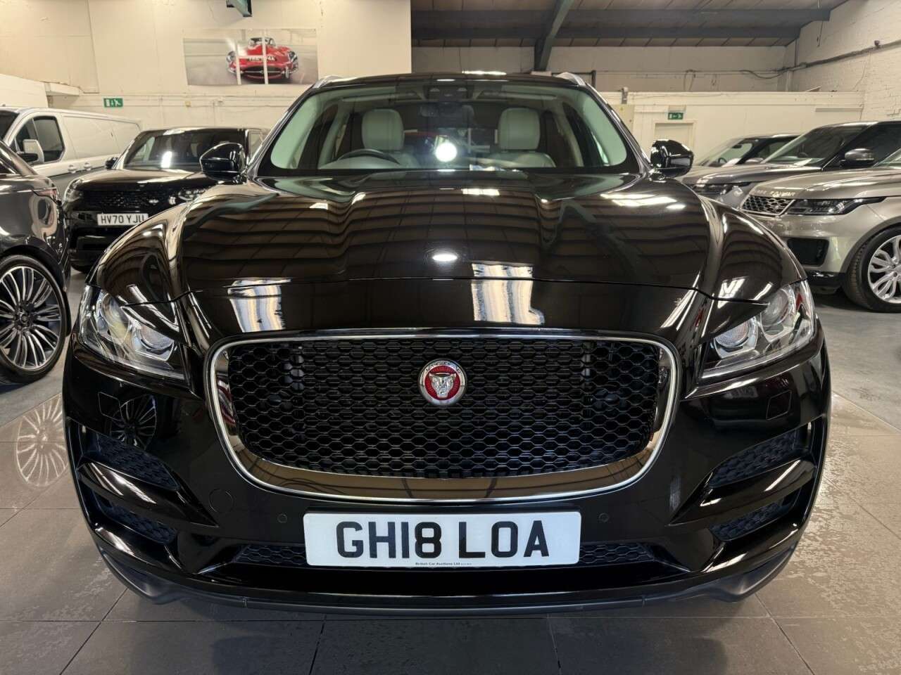 A 2018 JAGUAR F-PACE 2.0 P250i Portfolio SUV 5dr Petrol Auto AWD Euro 6 (s/s) (250 ps) A 2018 JAGUAR F-PACE 2.0 P250i Portfolio SUV 5dr Petrol Auto AWD Euro 6 (s/s) (250 ps)