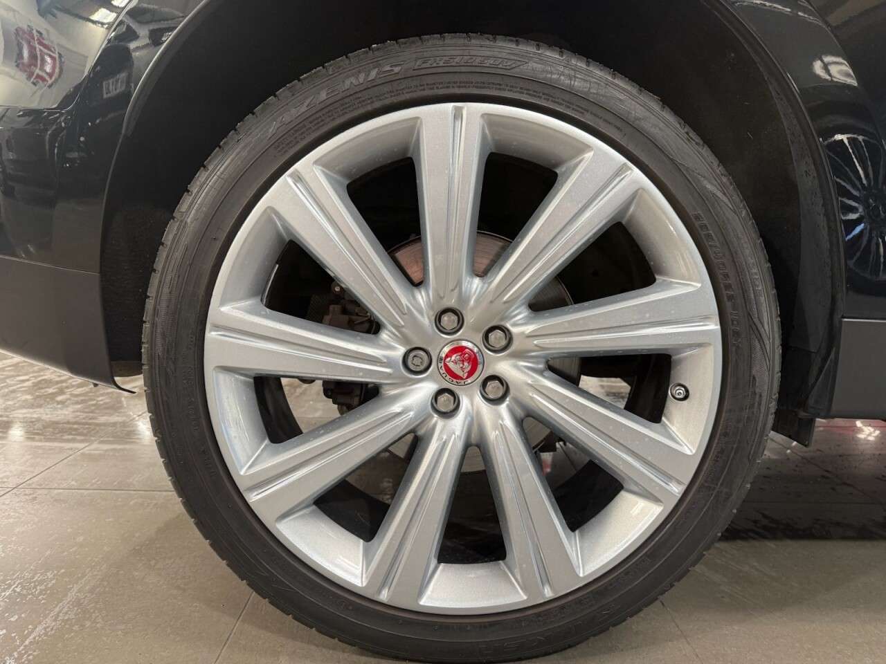 2018 JAGUAR F-PACE 2018 JAGUAR F-PACE