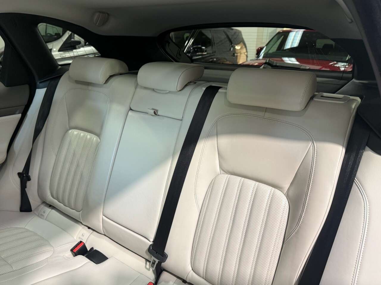 2018 JAGUAR F-PACE 2018 JAGUAR F-PACE