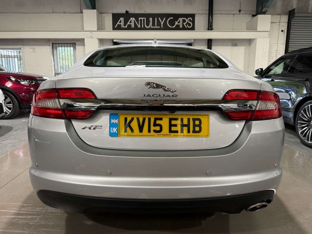 A 2015 JAGUAR XF 2.2d Portfolio Saloon 4dr Diesel Auto Euro 5 (s/s) (163 ps) A 2015 JAGUAR XF 2.2d Portfolio Saloon 4dr Diesel Auto Euro 5 (s/s) (163 ps)