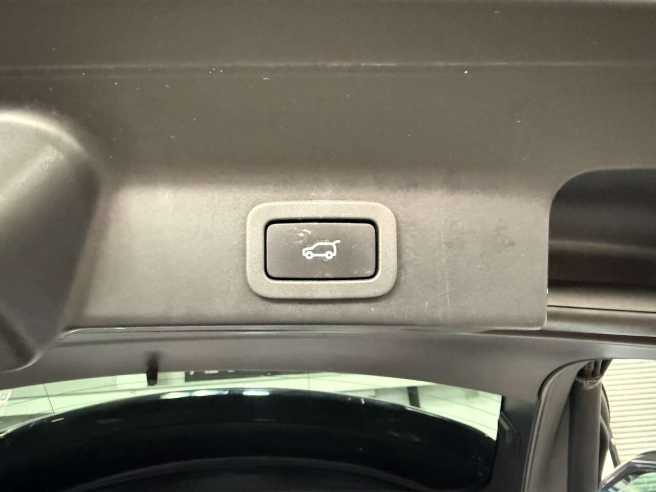 2018 JAGUAR F-PACE 2018 JAGUAR F-PACE