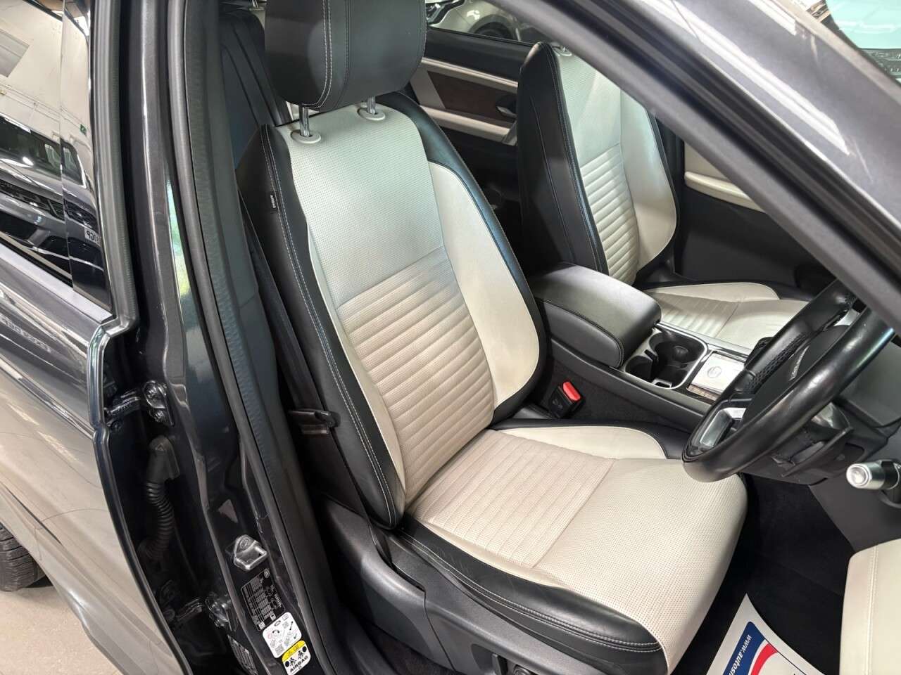2020 LAND ROVER DISCOVERY SPORT 2020 LAND ROVER DISCOVERY SPORT