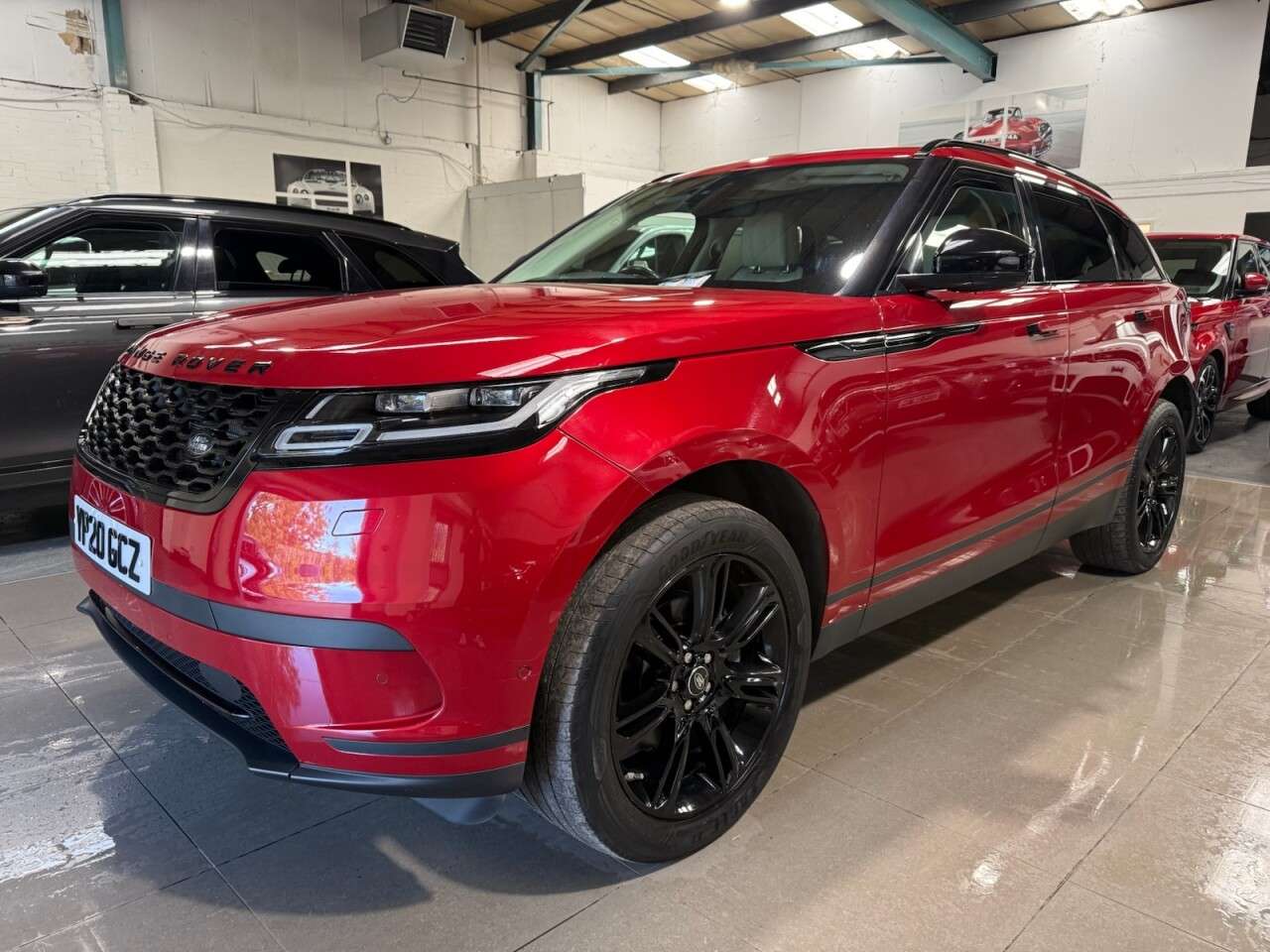 A 2020 LAND ROVER RANGE ROVER VELAR 2.0 P250 HSE SUV 5dr Petrol Auto 4WD Euro 6 (s/s) (250 ps) A 2020 LAND ROVER RANGE ROVER VELAR 2.0 P250 HSE SUV 5dr Petrol Auto 4WD Euro 6 (s/s) (250 ps)