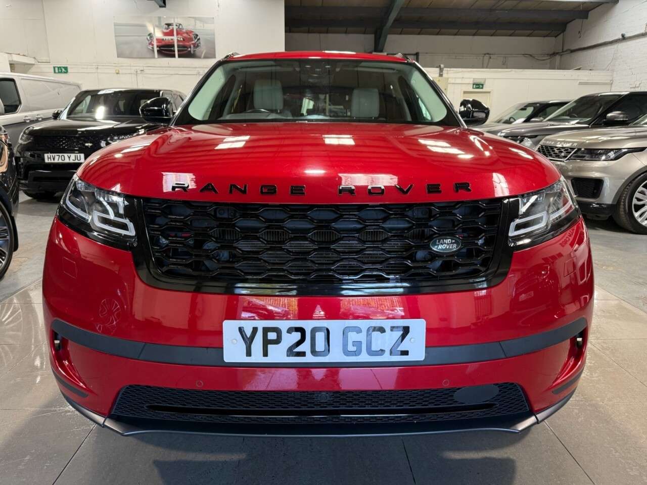 A 2020 LAND ROVER RANGE ROVER VELAR 2.0 P250 HSE SUV 5dr Petrol Auto 4WD Euro 6 (s/s) (250 ps) A 2020 LAND ROVER RANGE ROVER VELAR 2.0 P250 HSE SUV 5dr Petrol Auto 4WD Euro 6 (s/s) (250 ps)
