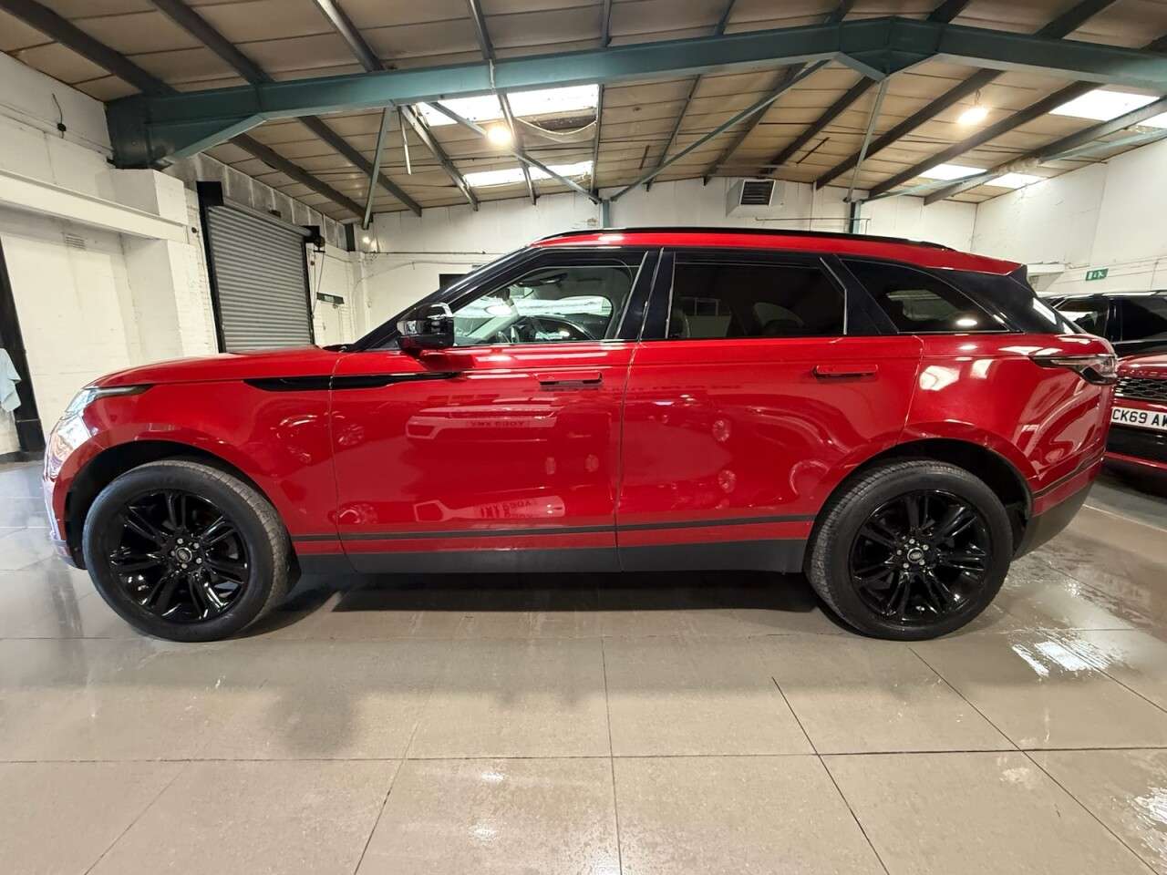 2020 LAND ROVER RANGE ROVER VELAR 2020 LAND ROVER RANGE ROVER VELAR