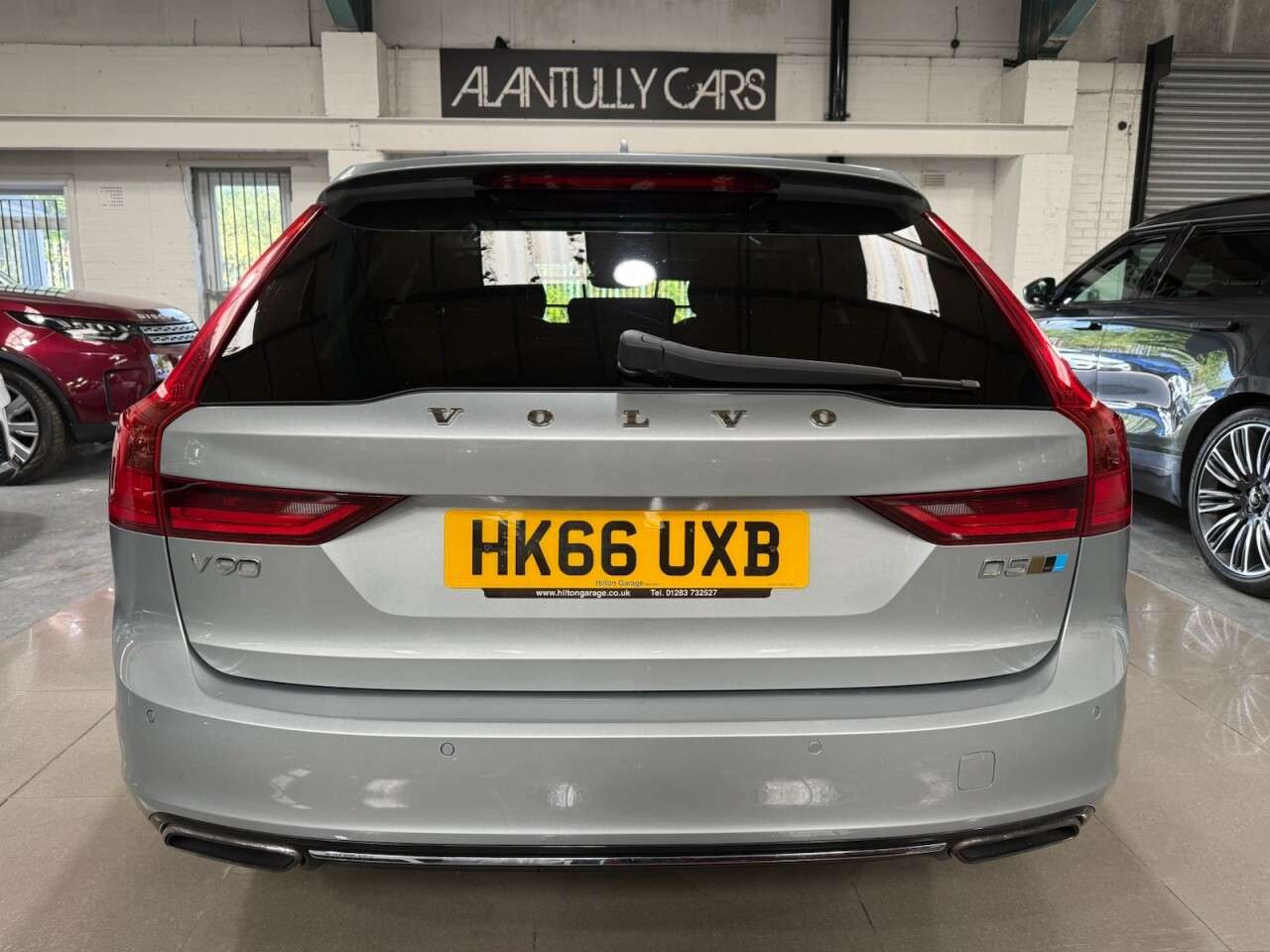 A 2016 VOLVO V90 2.0 D5 PowerPulse Inscription Estate 5dr Diesel Auto AWD Euro 6 (s/s) (235 A 2016 VOLVO V90 2.0 D5 PowerPulse Inscription Estate 5dr Diesel Auto AWD Euro 6 (s/s) (235