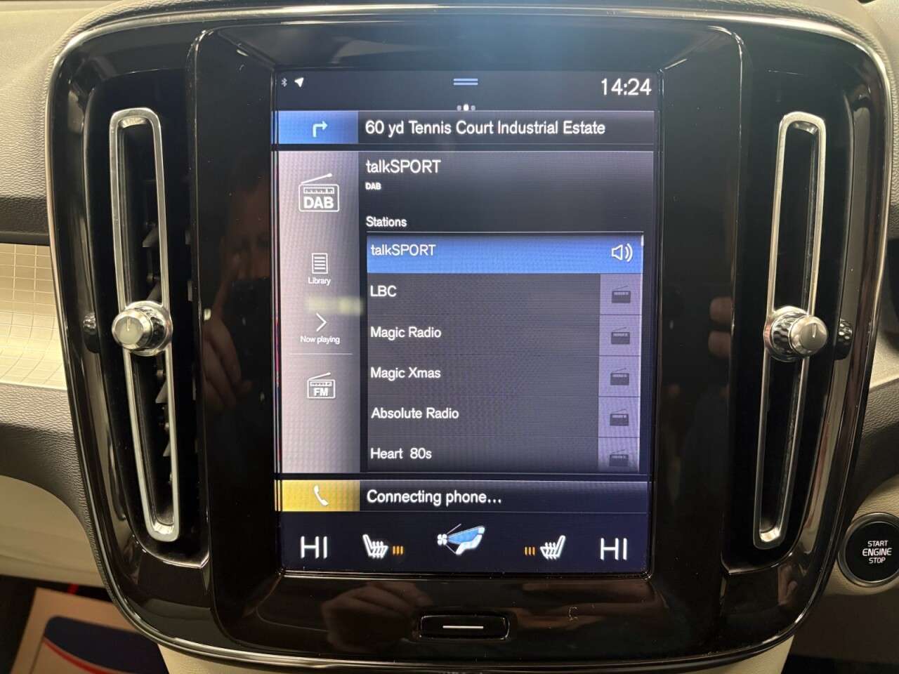 2019 VOLVO XC40 2019 VOLVO XC40