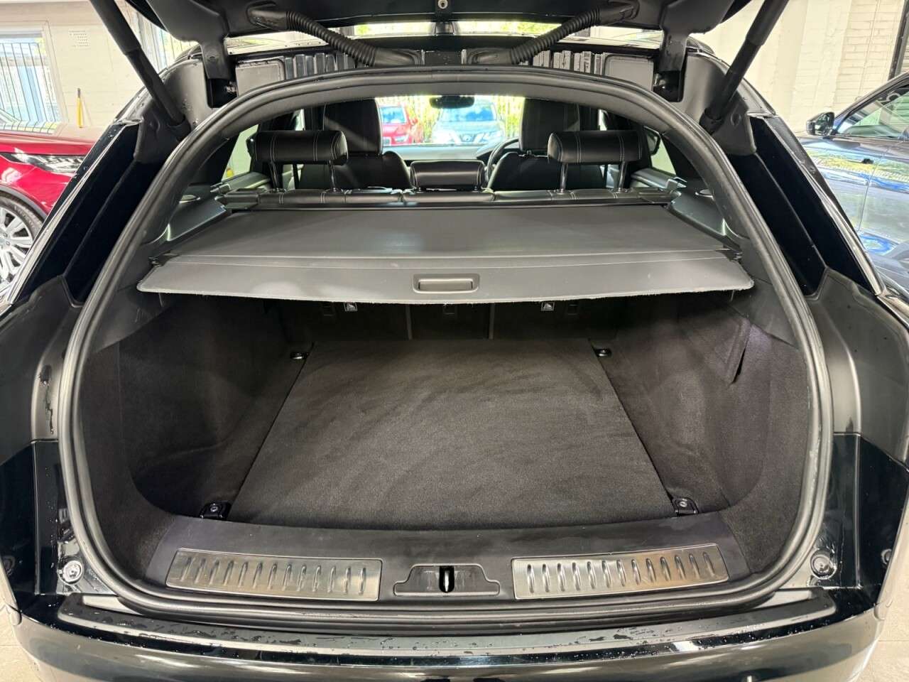 2019 LAND ROVER RANGE ROVER VELAR 2019 LAND ROVER RANGE ROVER VELAR