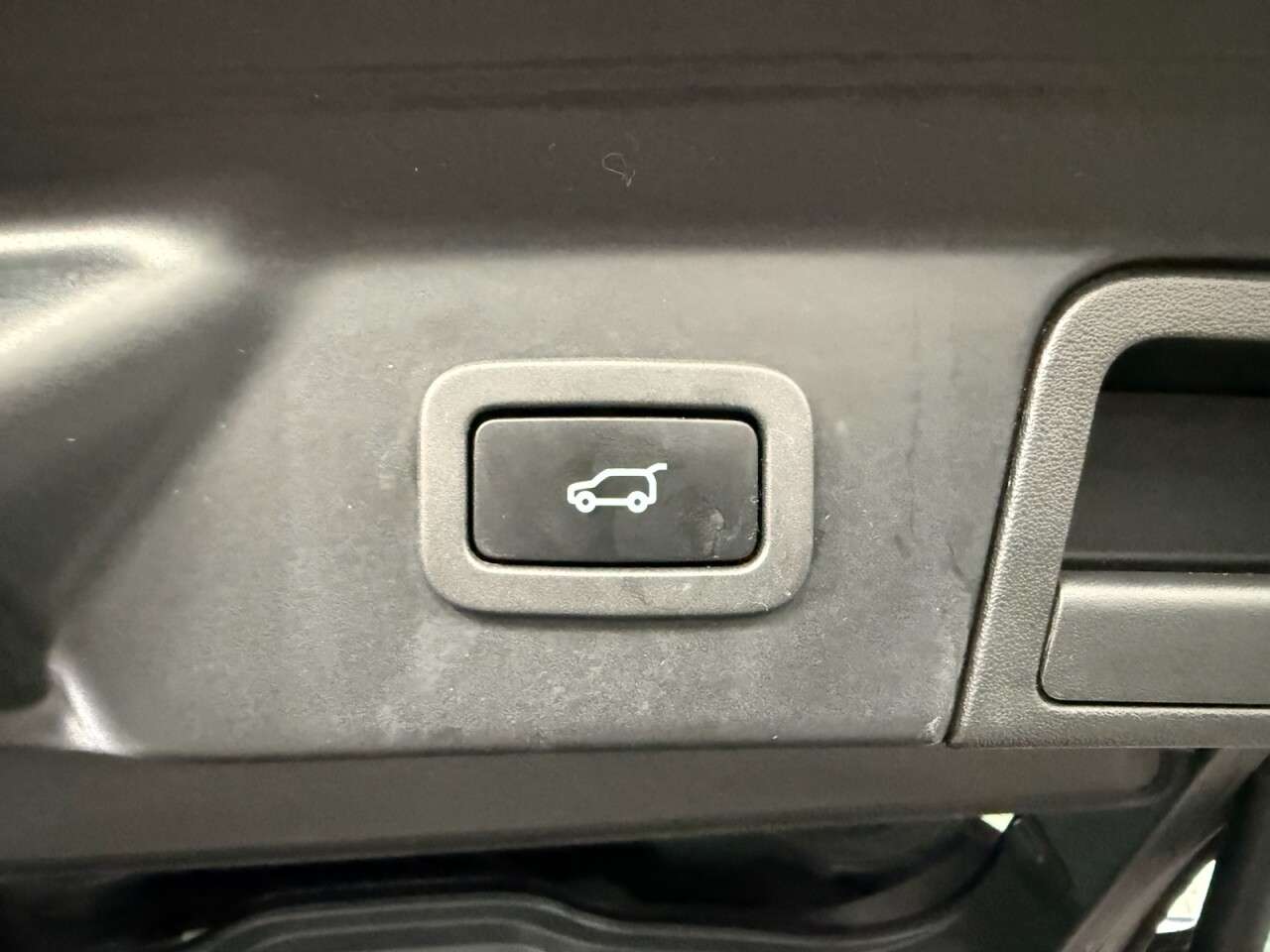 2019 LAND ROVER RANGE ROVER VELAR 2019 LAND ROVER RANGE ROVER VELAR