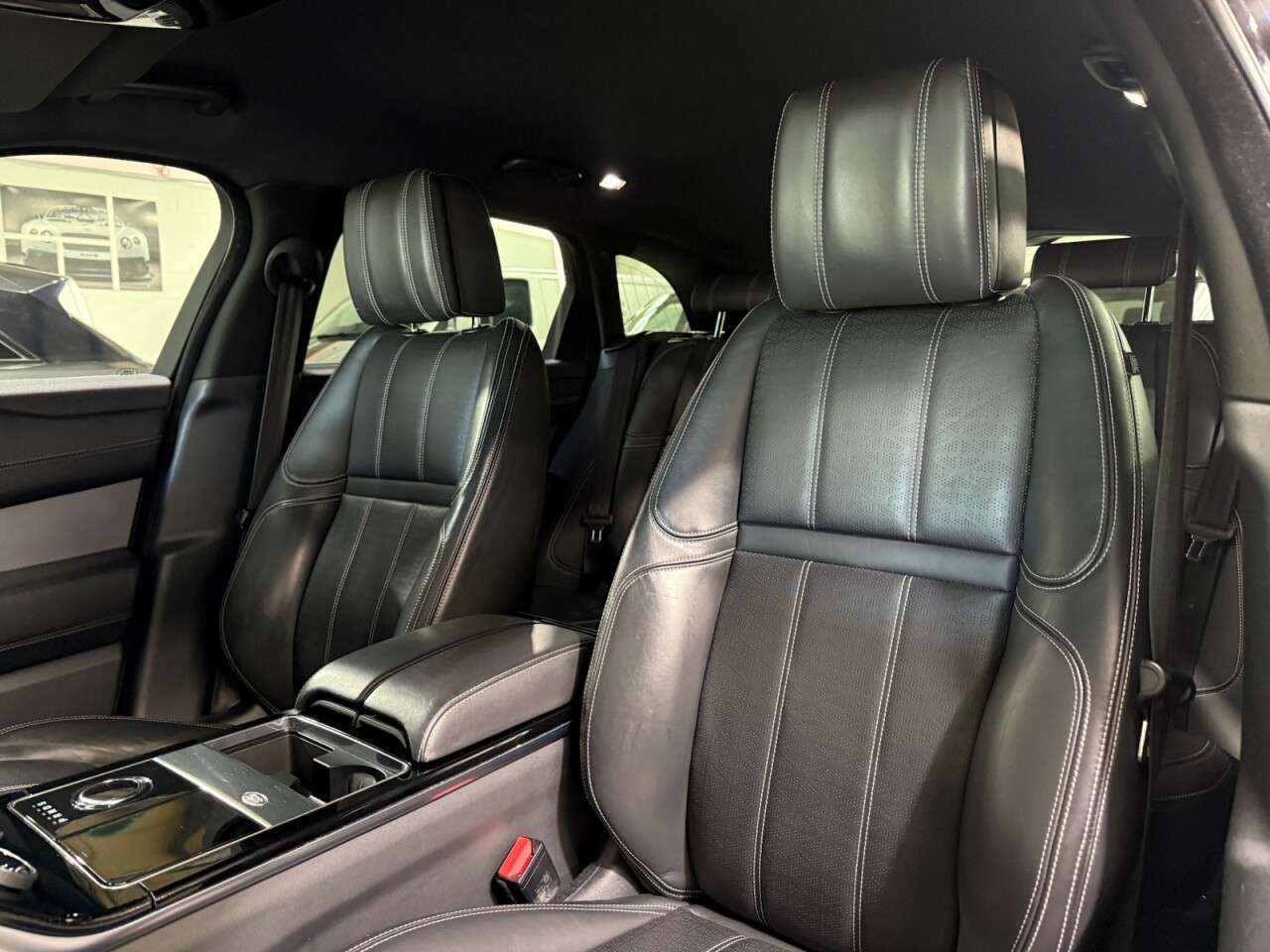 2019 LAND ROVER RANGE ROVER VELAR 2019 LAND ROVER RANGE ROVER VELAR