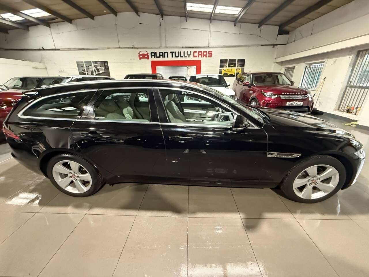 2018 JAGUAR XF 2018 JAGUAR XF