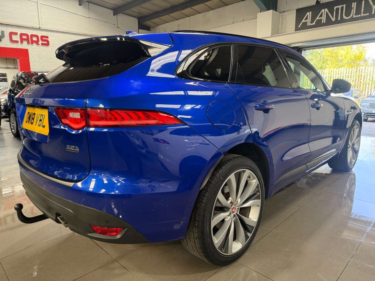 2018 JAGUAR F-PACE 2018 JAGUAR F-PACE