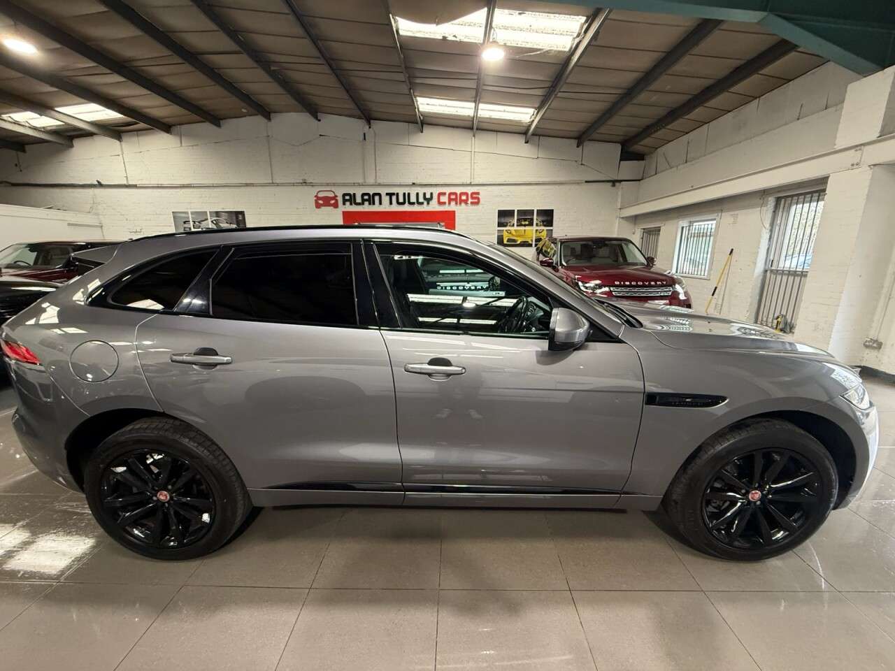 2020 JAGUAR F-PACE 2020 JAGUAR F-PACE