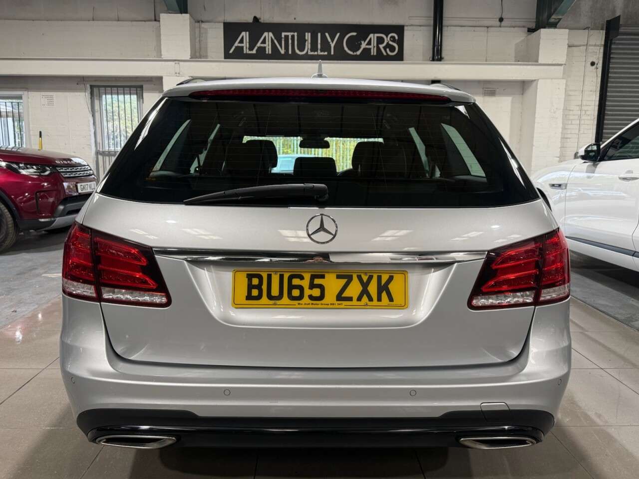 A 2016 MERCEDES-BENZ E CLASS 2.1 E220 BlueTEC AMG Night Edition Estate 5dr Diesel G-Tronic+ Euro 6 (s/s) A 2016 MERCEDES-BENZ E CLASS 2.1 E220 BlueTEC AMG Night Edition Estate 5dr Diesel G-Tronic+ Euro 6 (s/s)