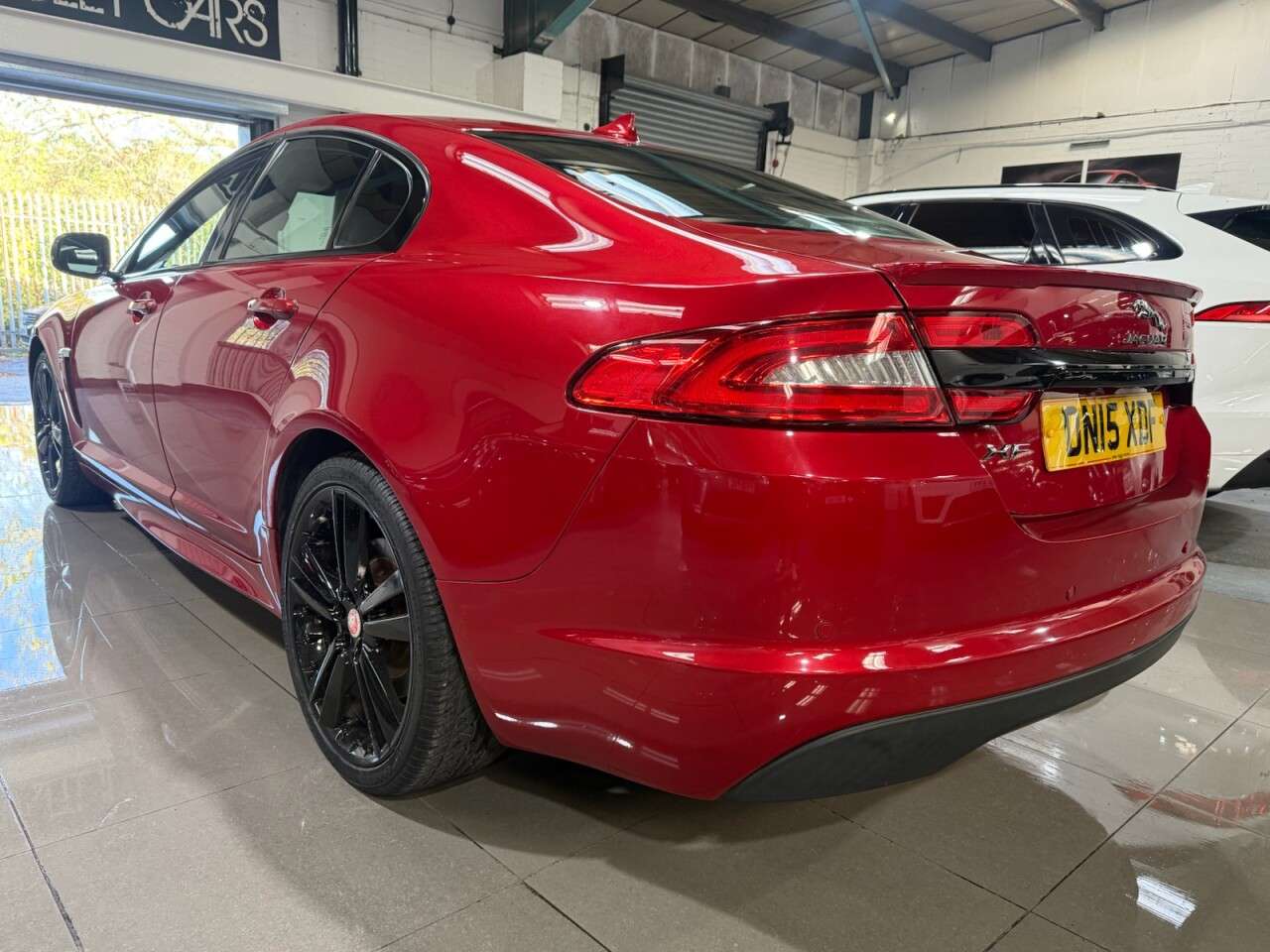 2015 JAGUAR XF 2015 JAGUAR XF