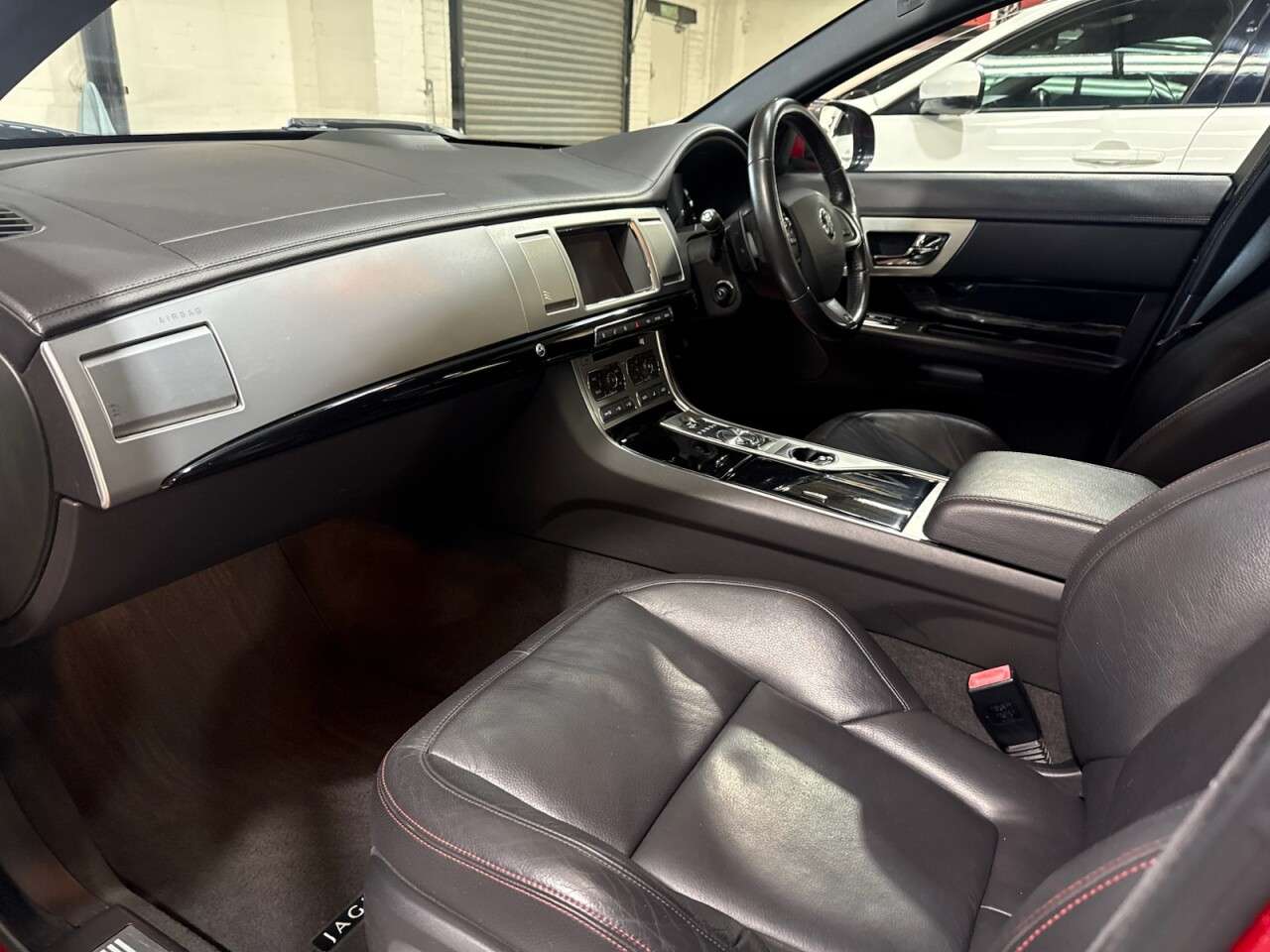 2015 JAGUAR XF 2015 JAGUAR XF