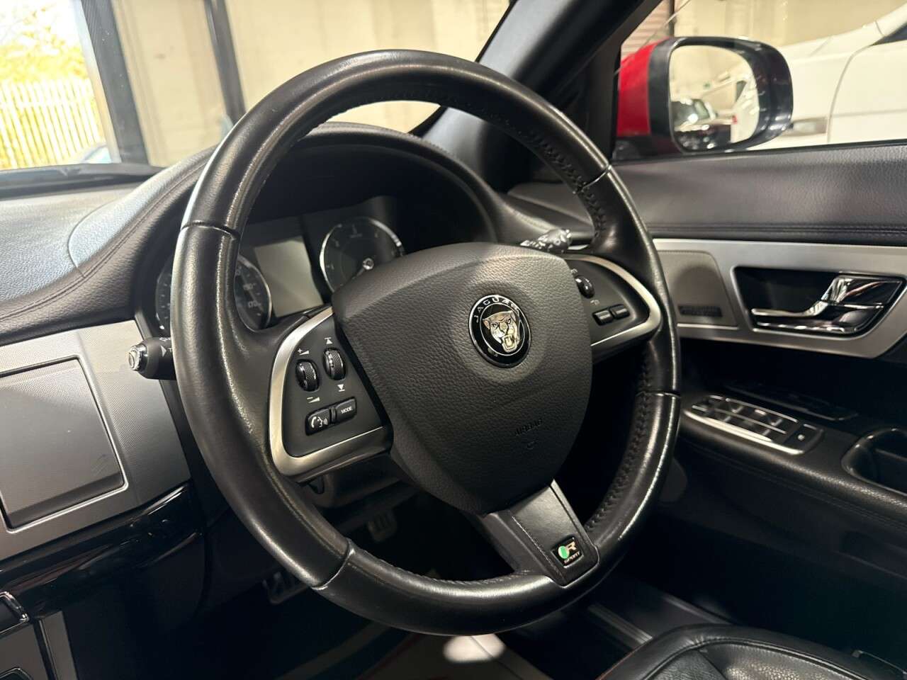 2015 JAGUAR XF 2015 JAGUAR XF