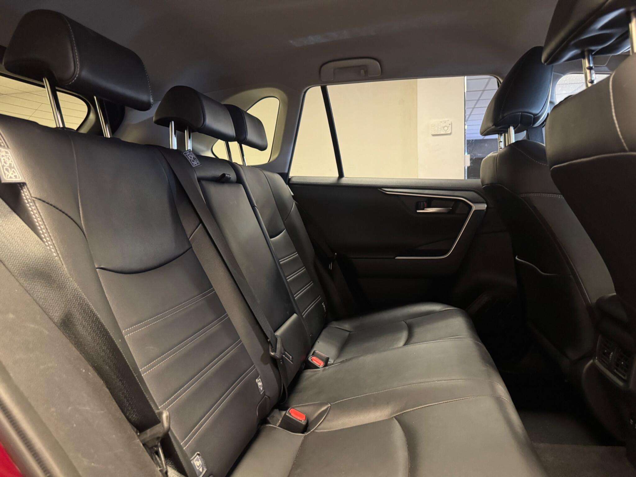2019 TOYOTA RAV4 2019 TOYOTA RAV4