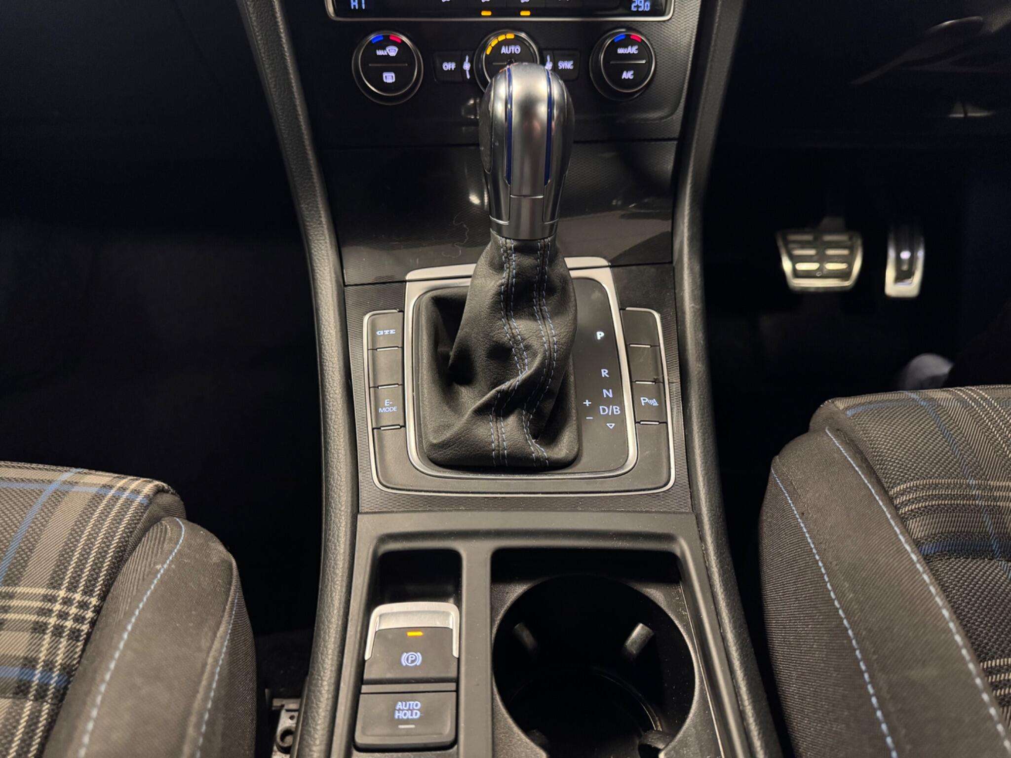 2015 VOLKSWAGEN GOLF 2015 VOLKSWAGEN GOLF